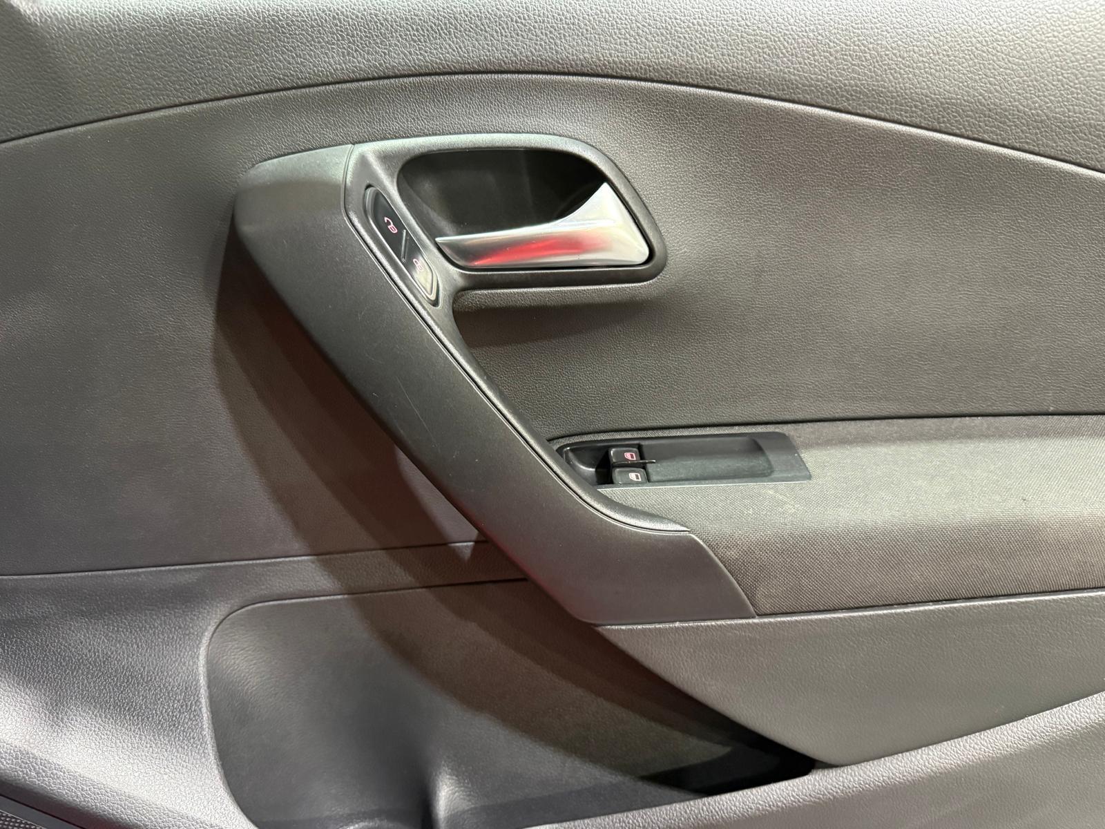 Volkswagen Polo 1.0 S Hatchback 5dr Petrol Manual Euro 6 (s/s) (A/C) (60 ps)