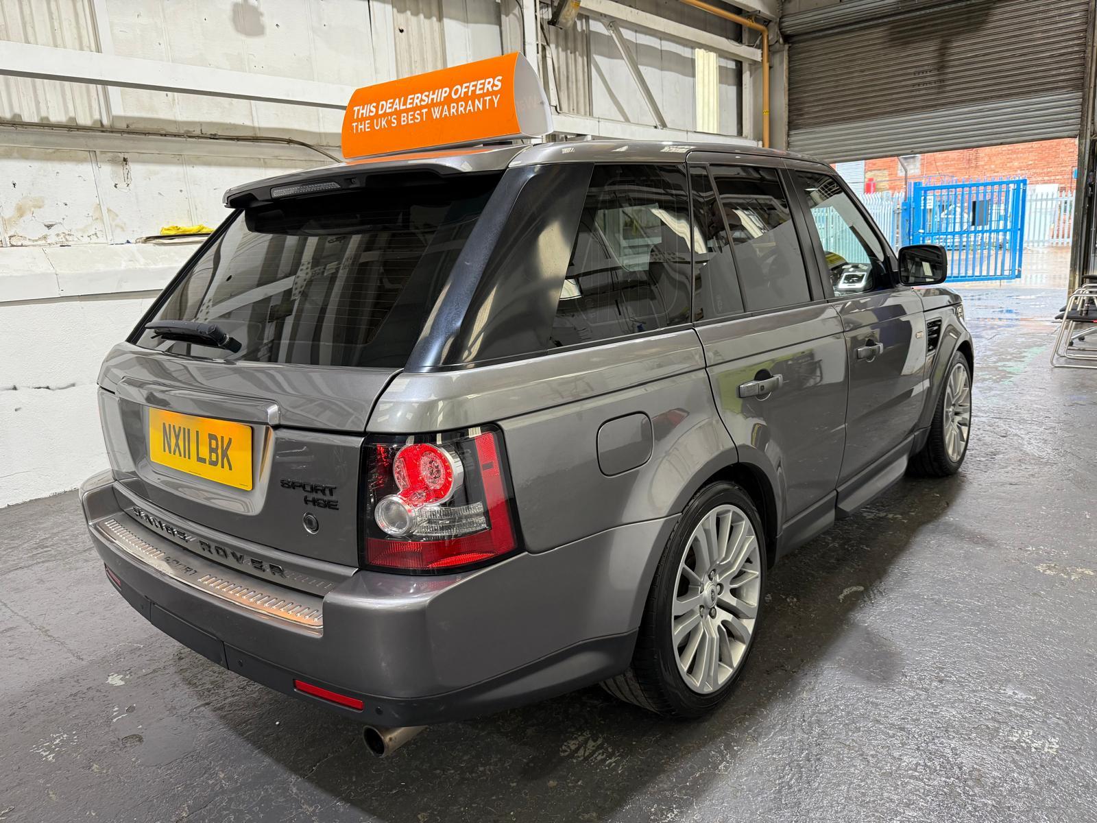Land Rover Range Rover Sport 3.0 TD V6 HSE SUV 5dr Diesel CommandShift 4WD Euro 5 (245 ps)
