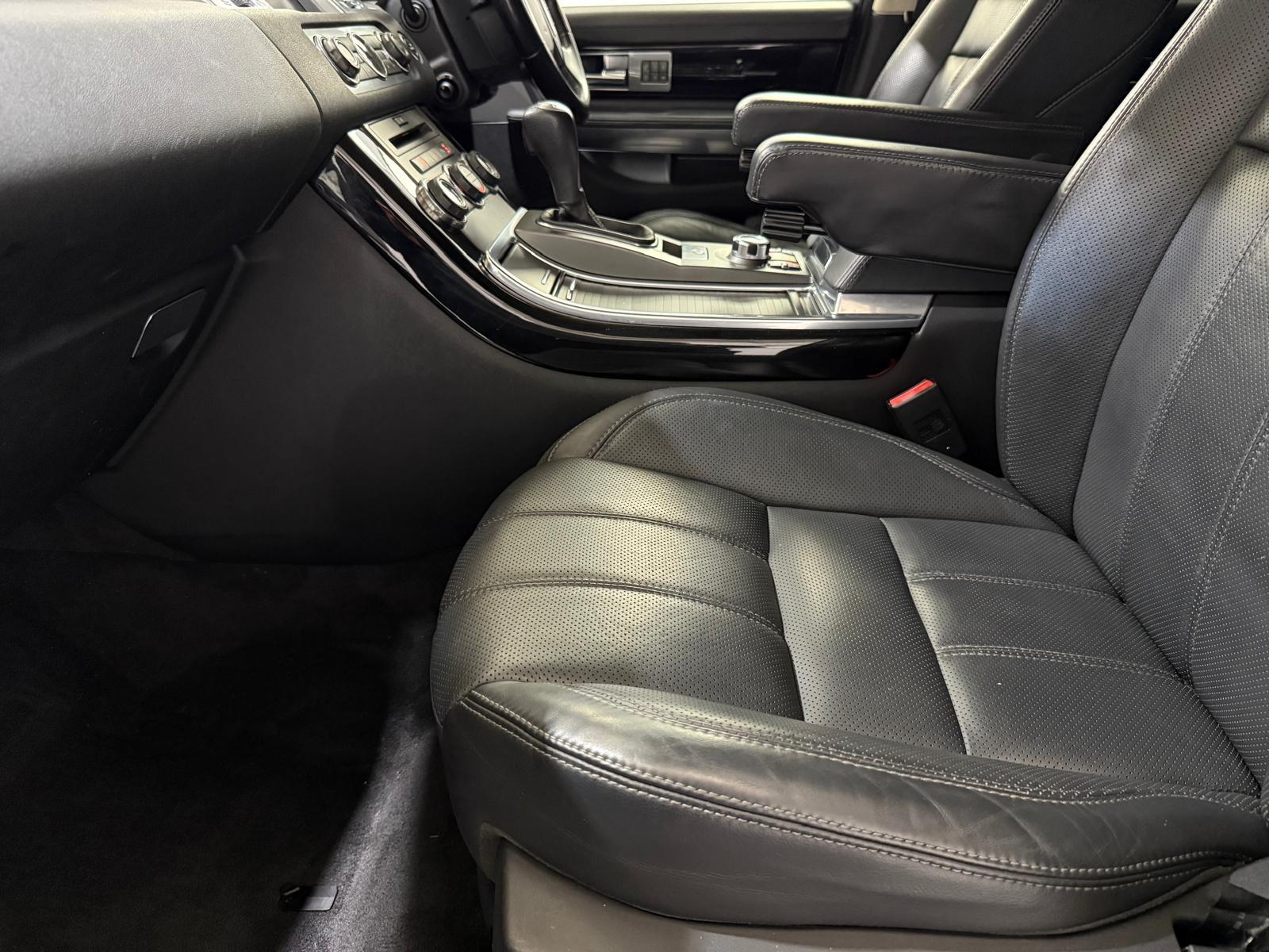 Land Rover Range Rover Sport 3.0 TD V6 HSE SUV 5dr Diesel CommandShift 4WD Euro 5 (245 ps)