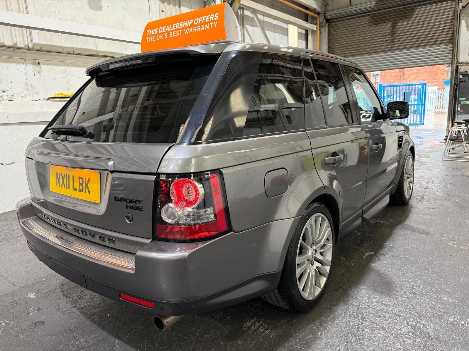 Land Rover Range Rover Sport 3.0 TD V6 HSE SUV 5dr Diesel CommandShift 4WD Euro 5 (245 ps)