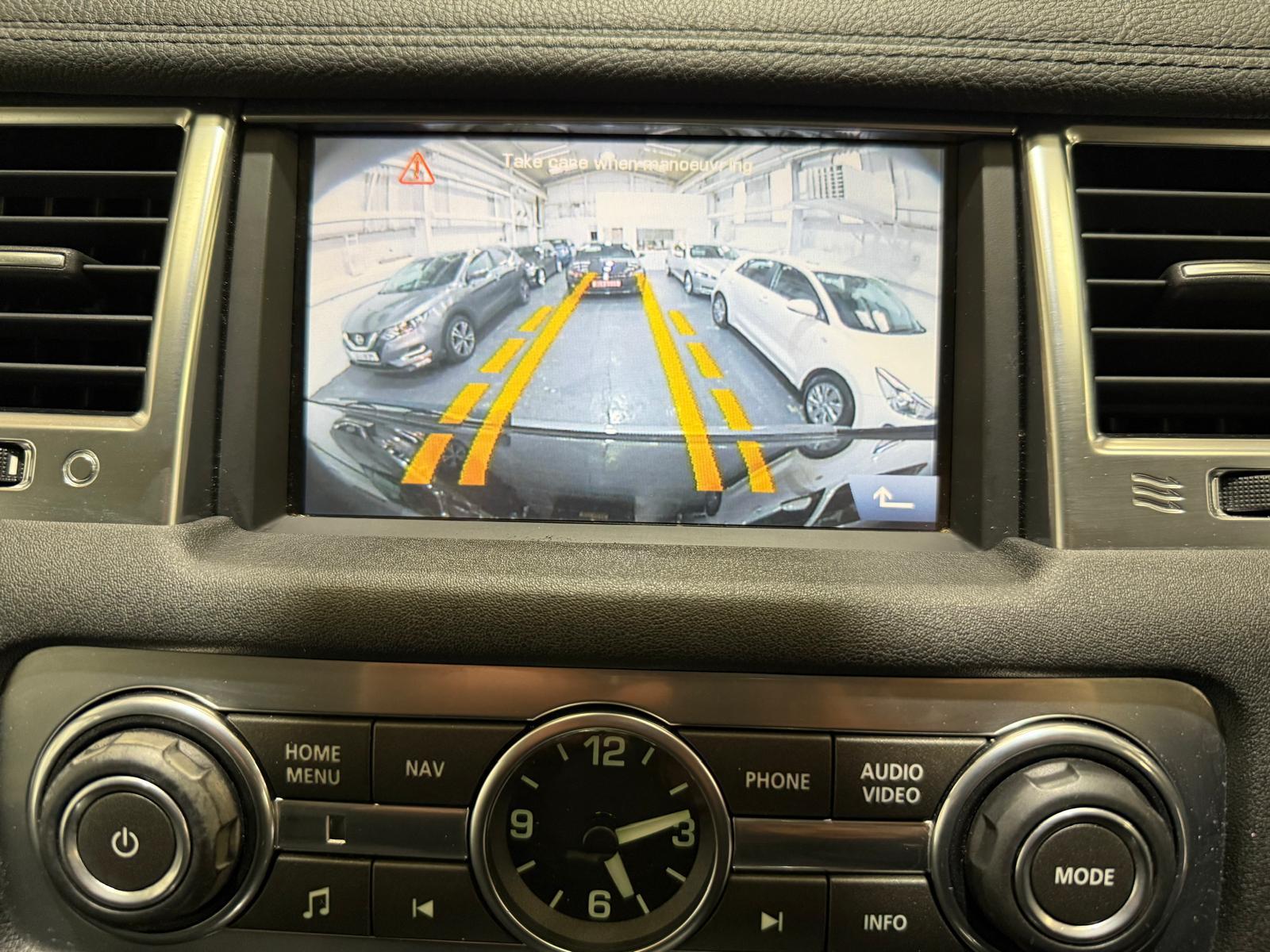 Land Rover Range Rover Sport 3.0 TD V6 HSE SUV 5dr Diesel CommandShift 4WD Euro 5 (245 ps)
