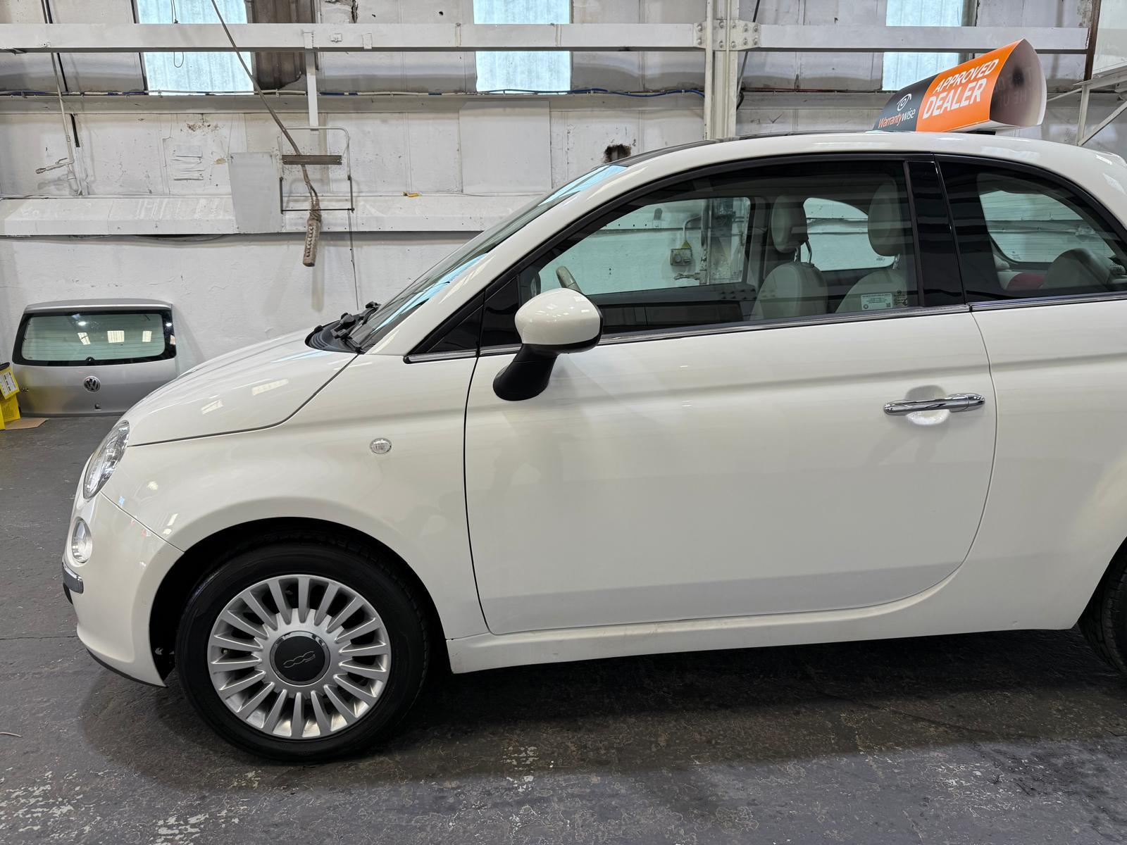 Fiat 500 1.2 Lounge Hatchback 3dr Petrol Manual Euro 6 (s/s) (69 bhp)