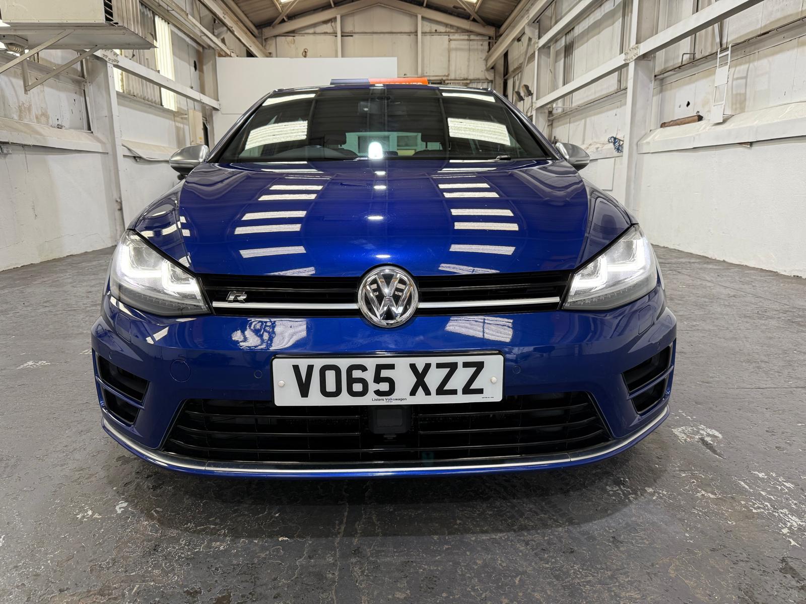 Volkswagen Golf 2.0 TSI BlueMotion Tech R Hatchback 5dr Petrol DSG 4Motion Euro 6 (s/s) (300 ps)