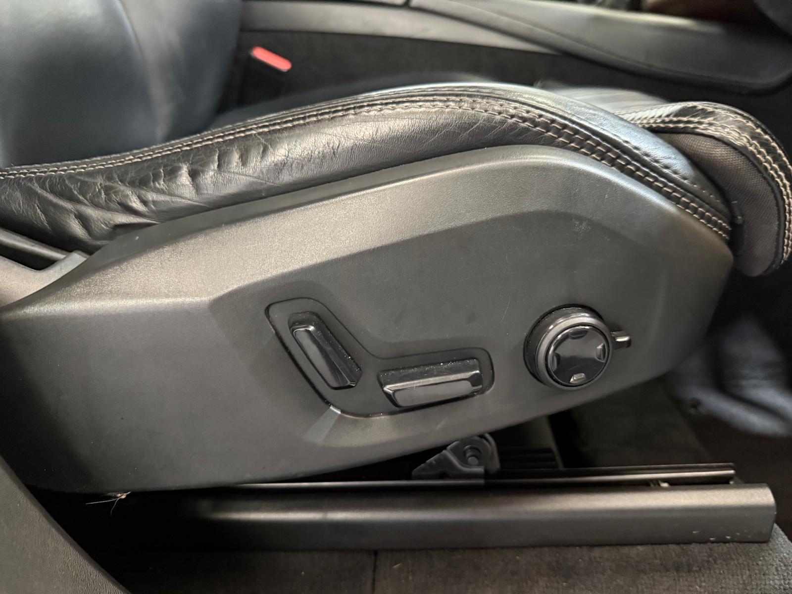 Volvo XC90 2.0 D5 PowerPulse Inscription SUV 5dr Diesel Auto 4WD Euro 6 (s/s) (235 ps)