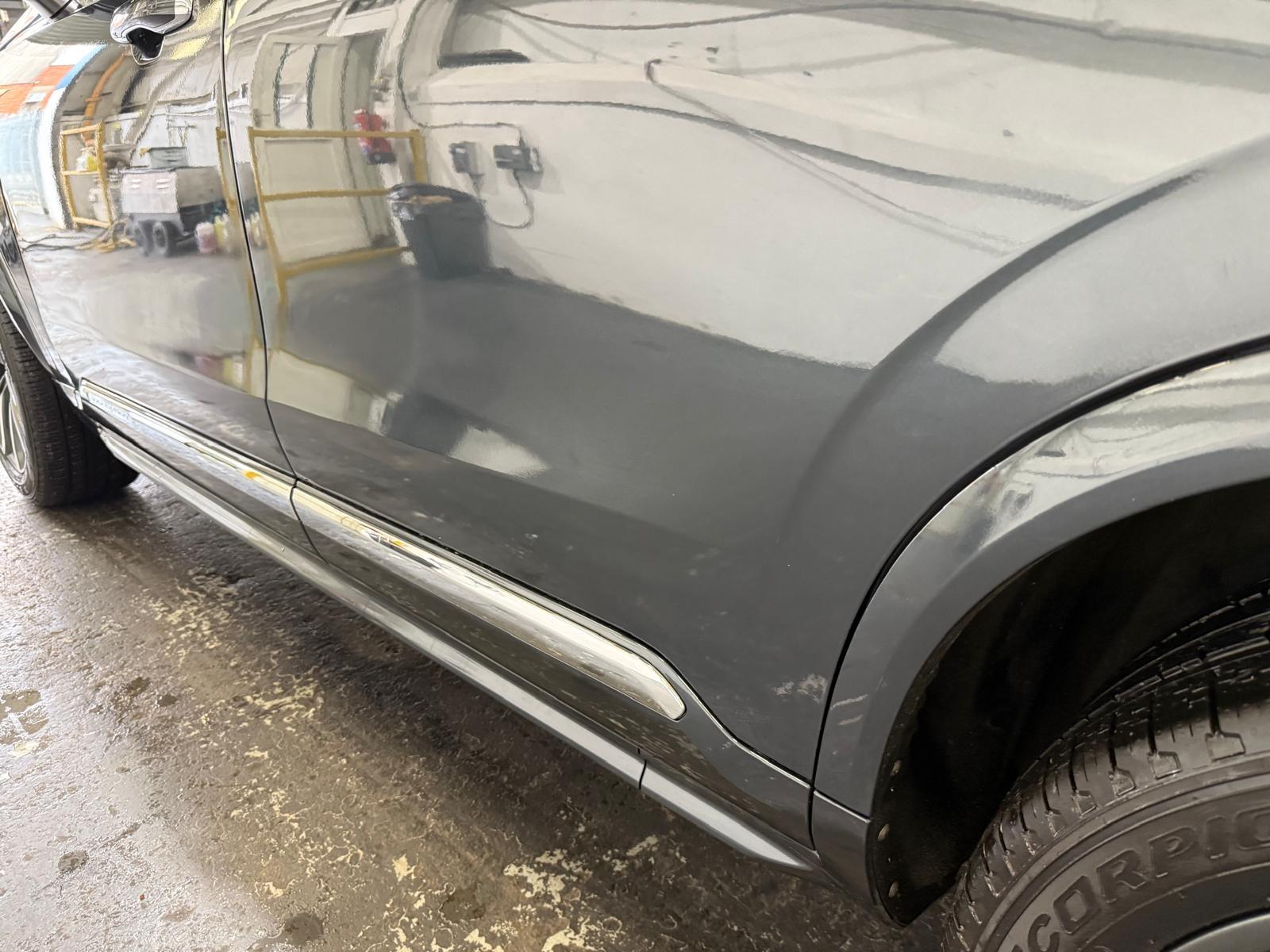 Volvo XC90 2.0 D5 PowerPulse Inscription SUV 5dr Diesel Auto 4WD Euro 6 (s/s) (235 ps)