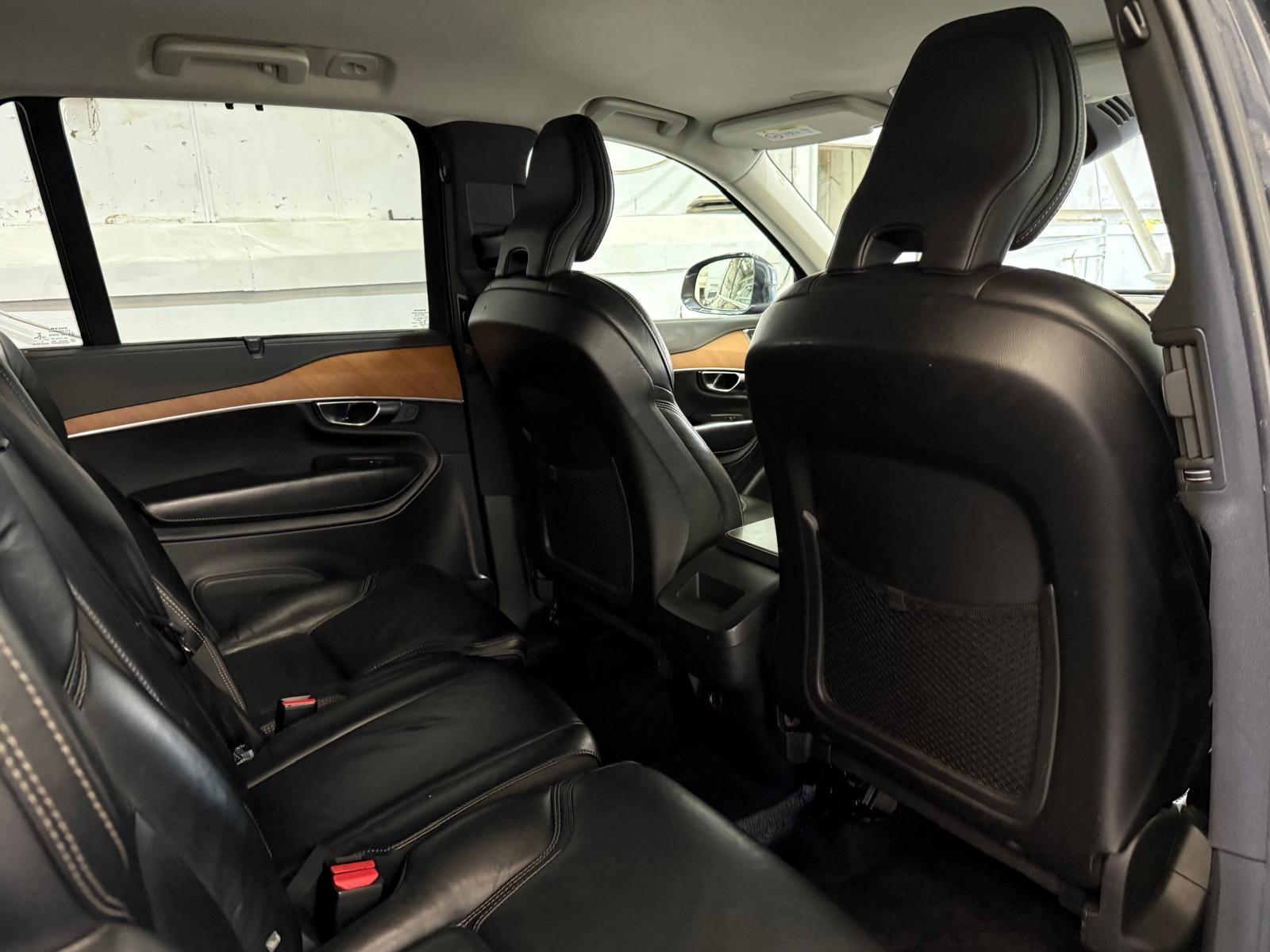 Volvo XC90 2.0 D5 PowerPulse Inscription SUV 5dr Diesel Auto 4WD Euro 6 (s/s) (235 ps)