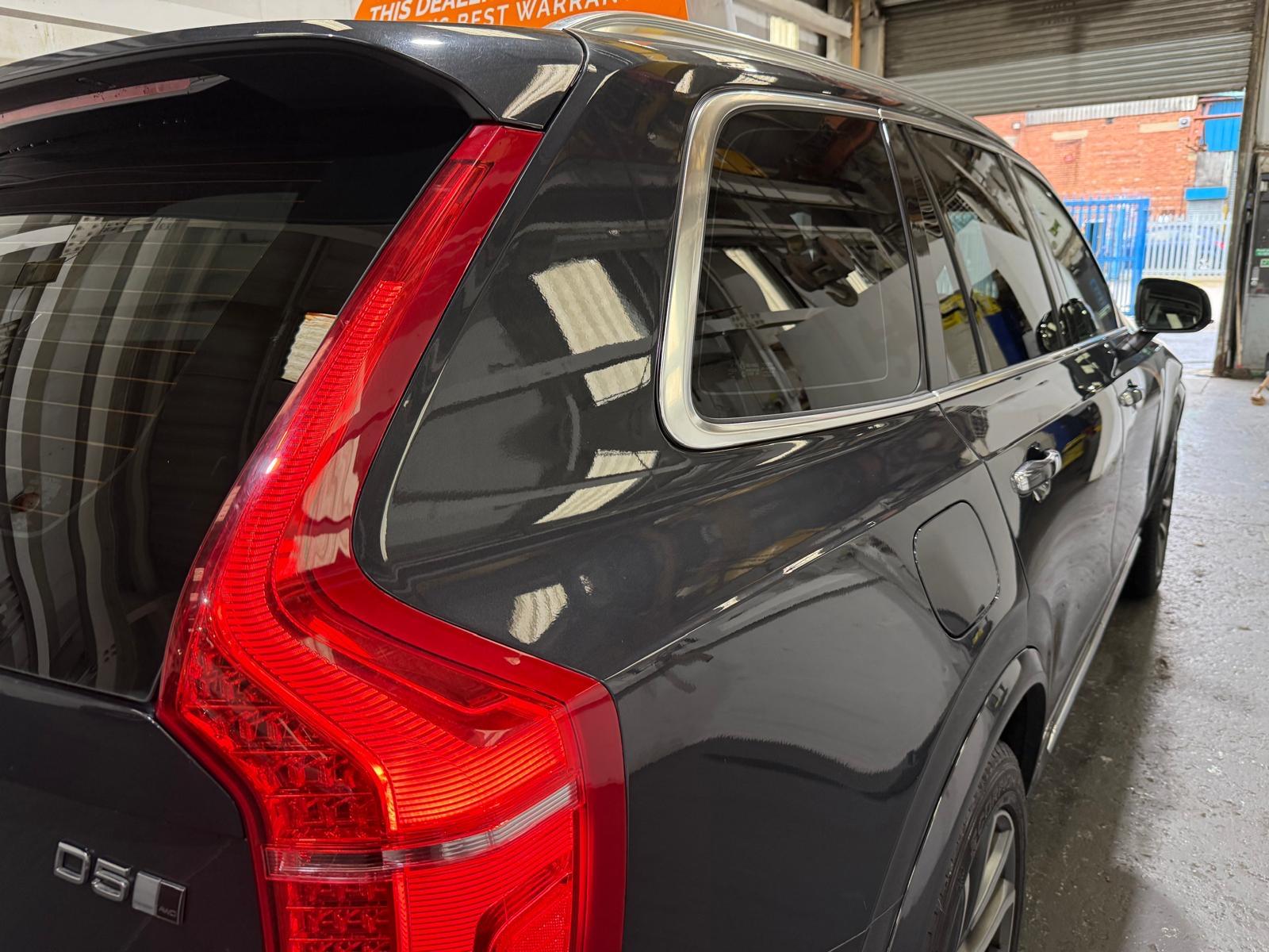 Volvo XC90 2.0 D5 PowerPulse Inscription SUV 5dr Diesel Auto 4WD Euro 6 (s/s) (235 ps)