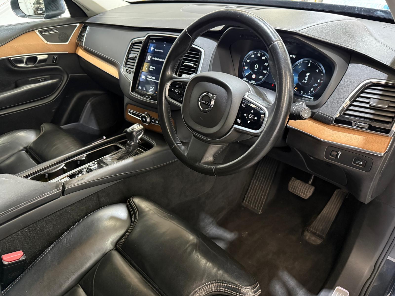 Volvo XC90 2.0 D5 PowerPulse Inscription SUV 5dr Diesel Auto 4WD Euro 6 (s/s) (235 ps)
