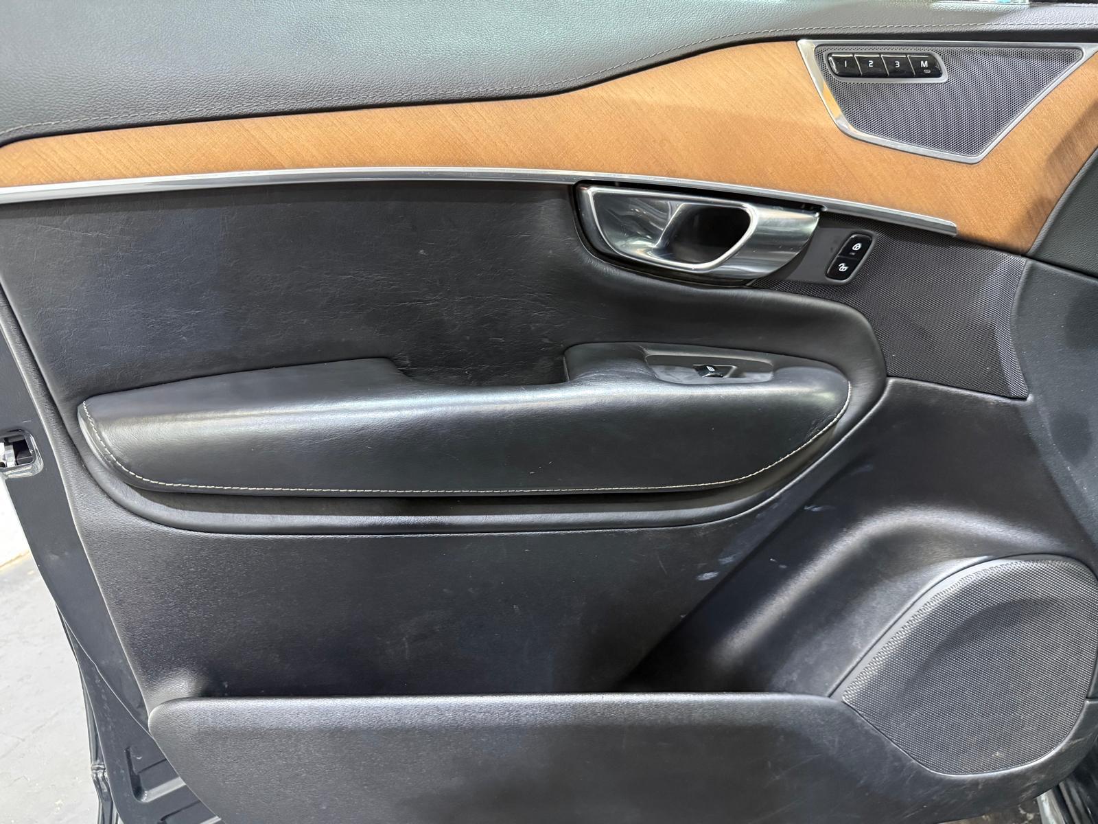 Volvo XC90 2.0 D5 PowerPulse Inscription SUV 5dr Diesel Auto 4WD Euro 6 (s/s) (235 ps)