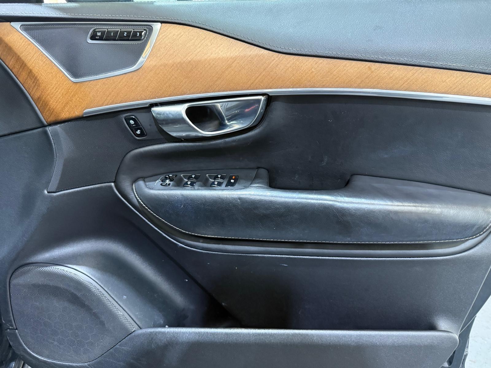 Volvo XC90 2.0 D5 PowerPulse Inscription SUV 5dr Diesel Auto 4WD Euro 6 (s/s) (235 ps)