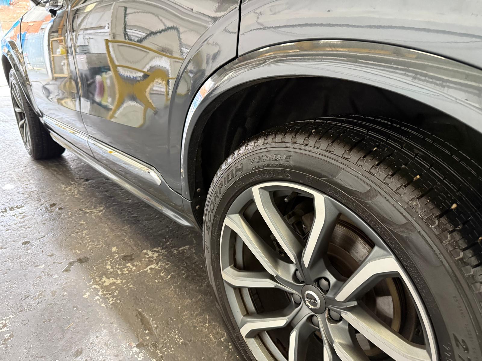 Volvo XC90 2.0 D5 PowerPulse Inscription SUV 5dr Diesel Auto 4WD Euro 6 (s/s) (235 ps)