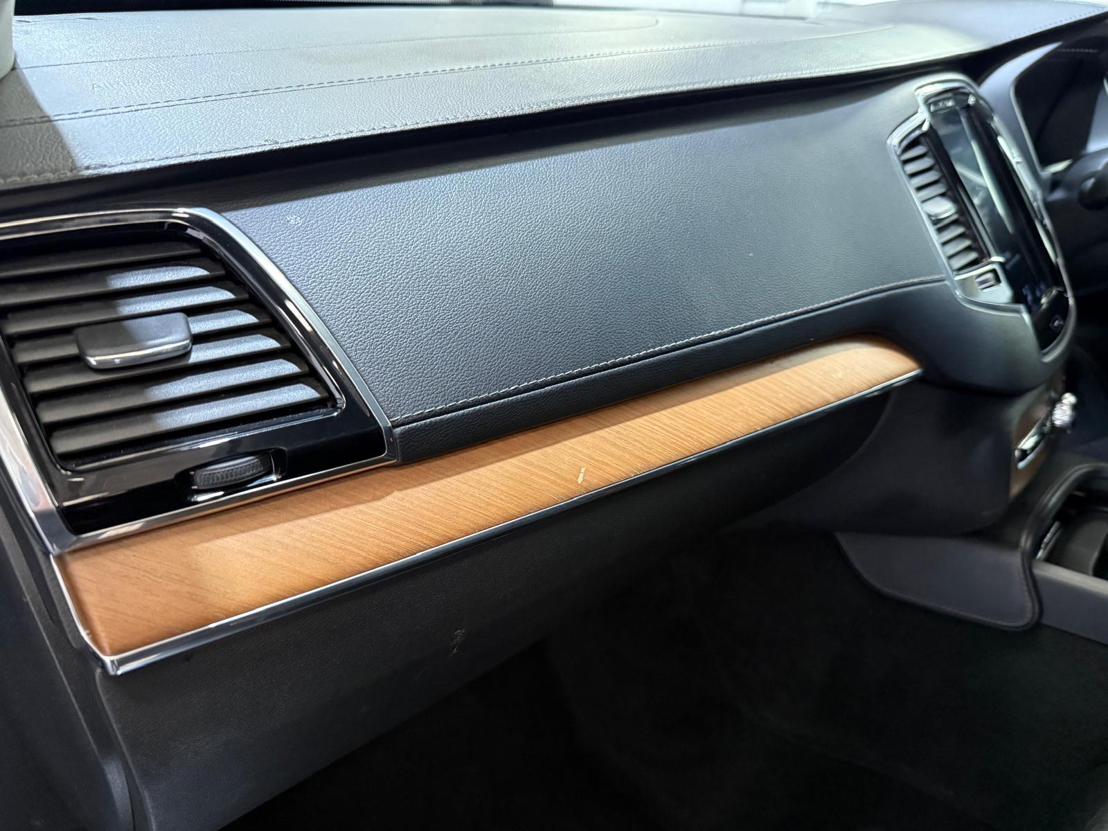 Volvo XC90 2.0 D5 PowerPulse Inscription SUV 5dr Diesel Auto 4WD Euro 6 (s/s) (235 ps)