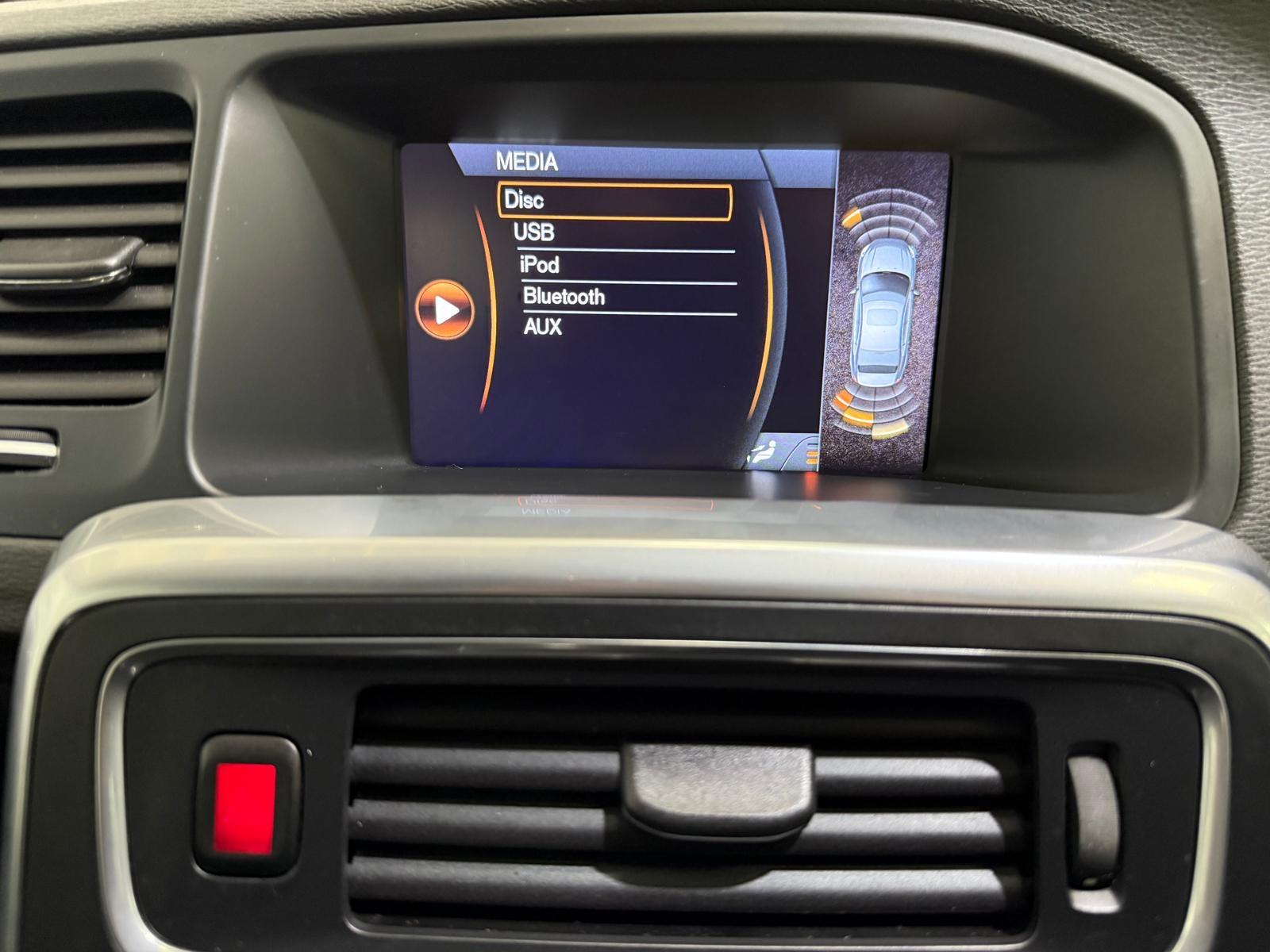 Volvo S60 2.4 D5 SE Lux Nav Saloon 4dr Diesel Geartronic Euro 5 (215 ps)