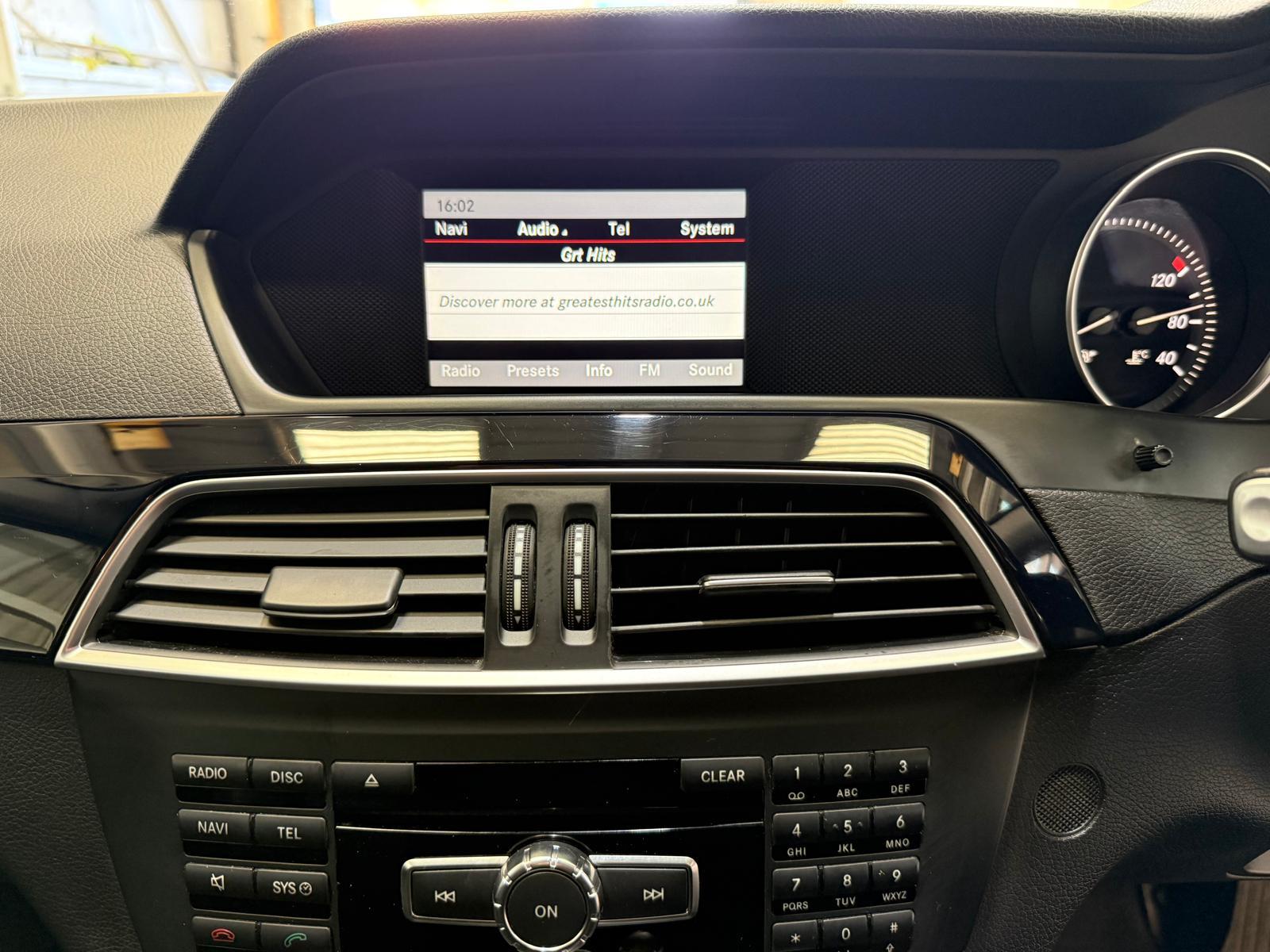 Mercedes-Benz C Class 2.1 C200 CDI BlueEfficiency Executive SE Saloon 4dr Diesel G-Tronic+ Euro 5 (s/s) (136 ps)