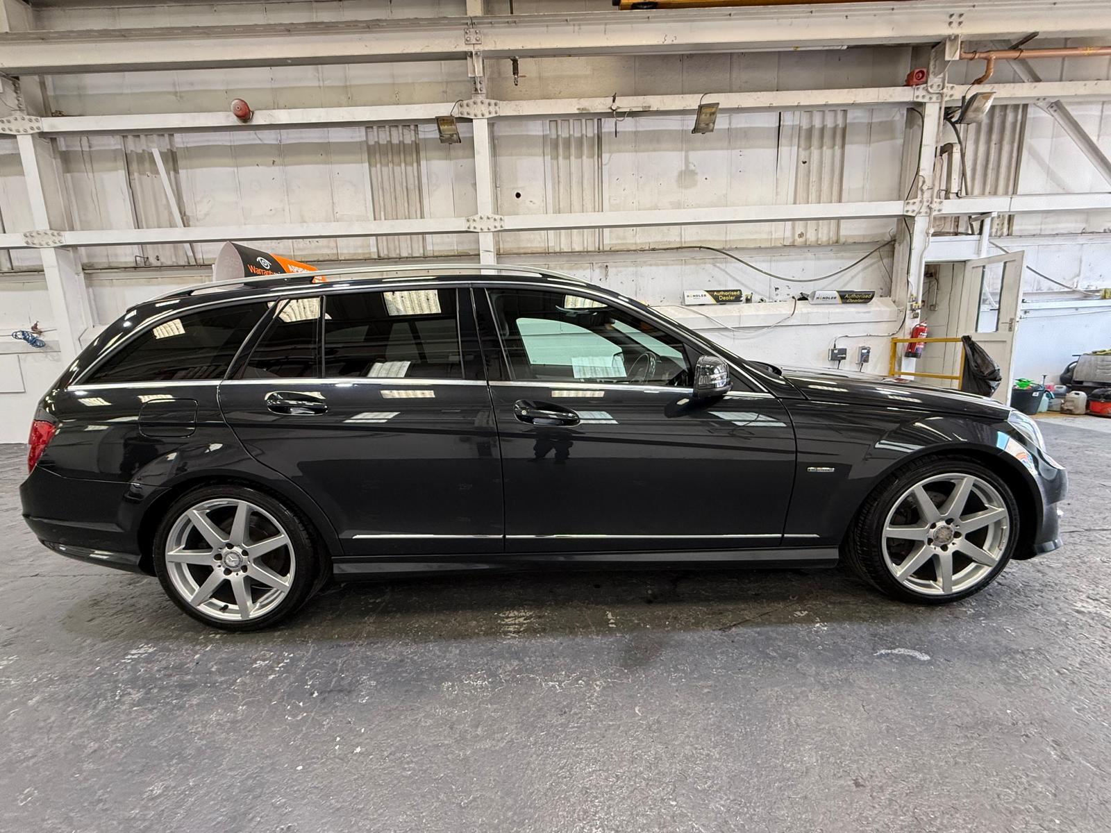 Mercedes-Benz C Class 2.1 C250 CDI BlueEfficiency Sport Estate 5dr Diesel G-Tronic+ Euro 5 (s/s) (204 ps)