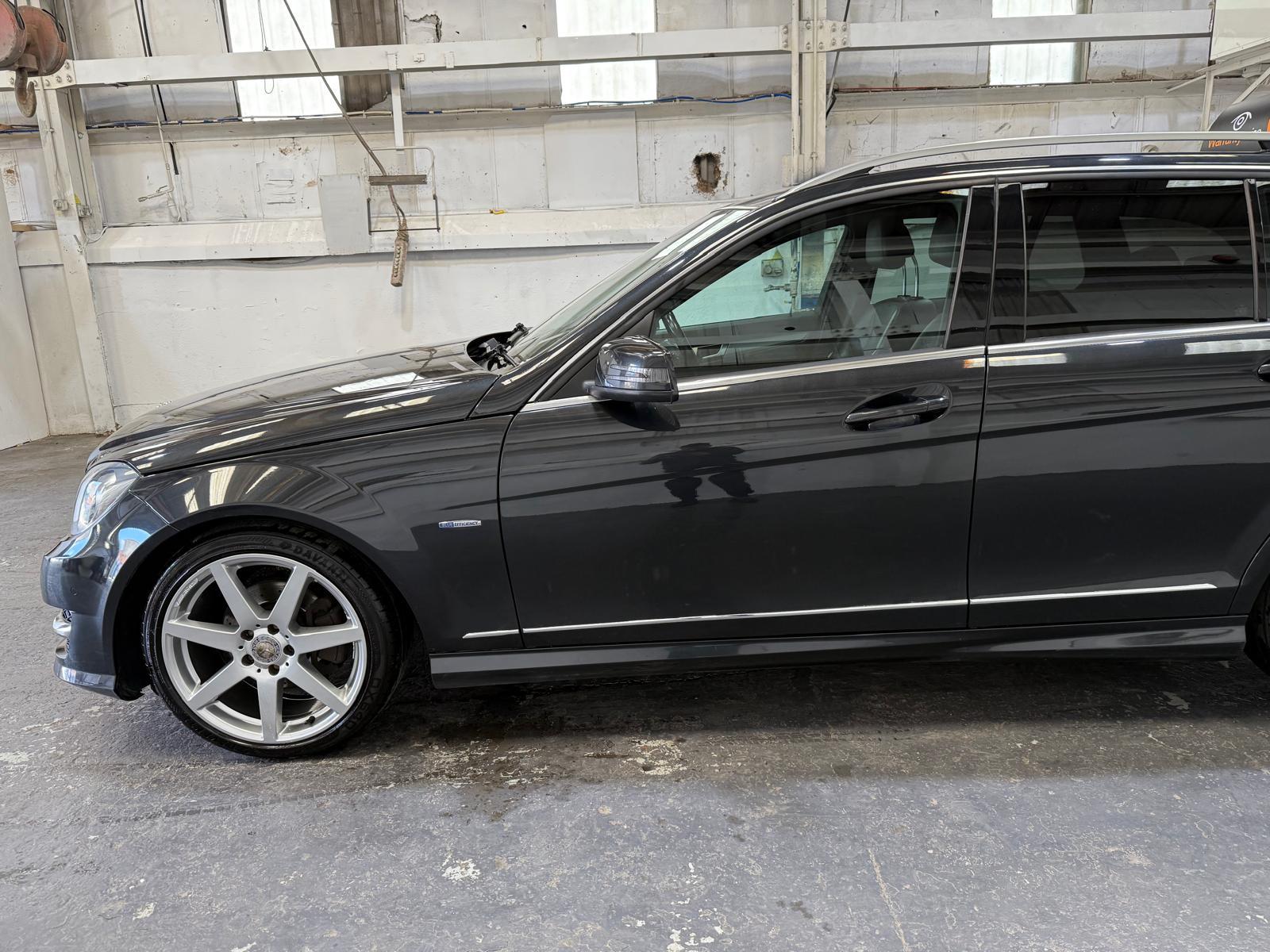 Mercedes-Benz C Class 2.1 C250 CDI BlueEfficiency Sport Estate 5dr Diesel G-Tronic+ Euro 5 (s/s) (204 ps)