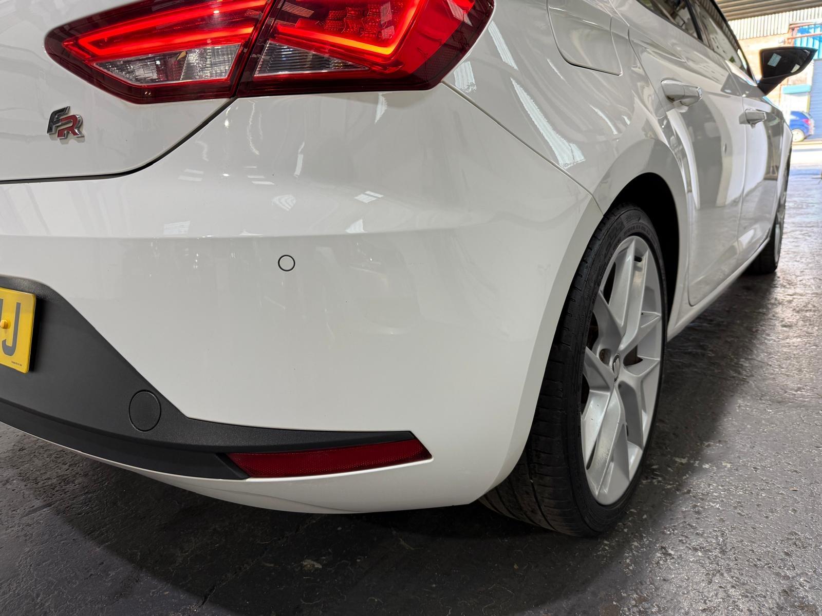 SEAT Leon 2.0 TDI FR Hatchback 5dr Diesel Manual Euro 6 (s/s) (184 ps)