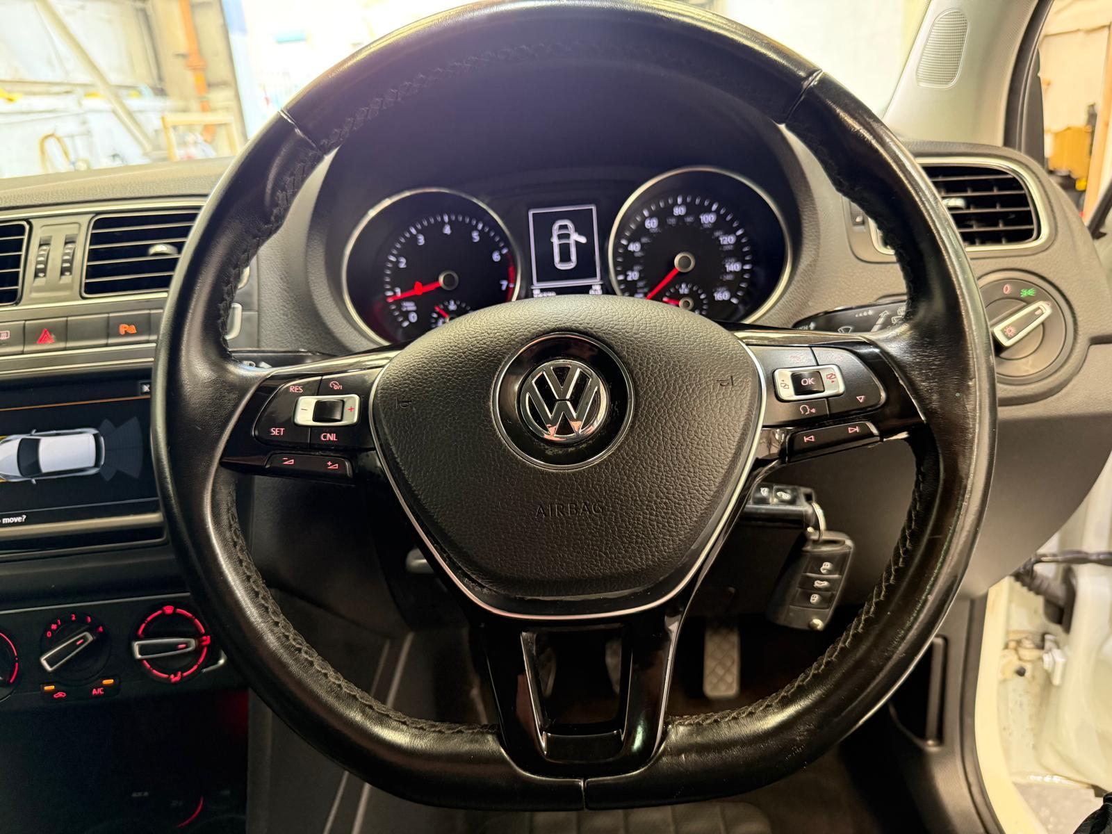 Volkswagen Polo 1.0 BlueMotion Tech Match Hatchback 5dr Petrol Manual Euro 6 (s/s) (60 ps)