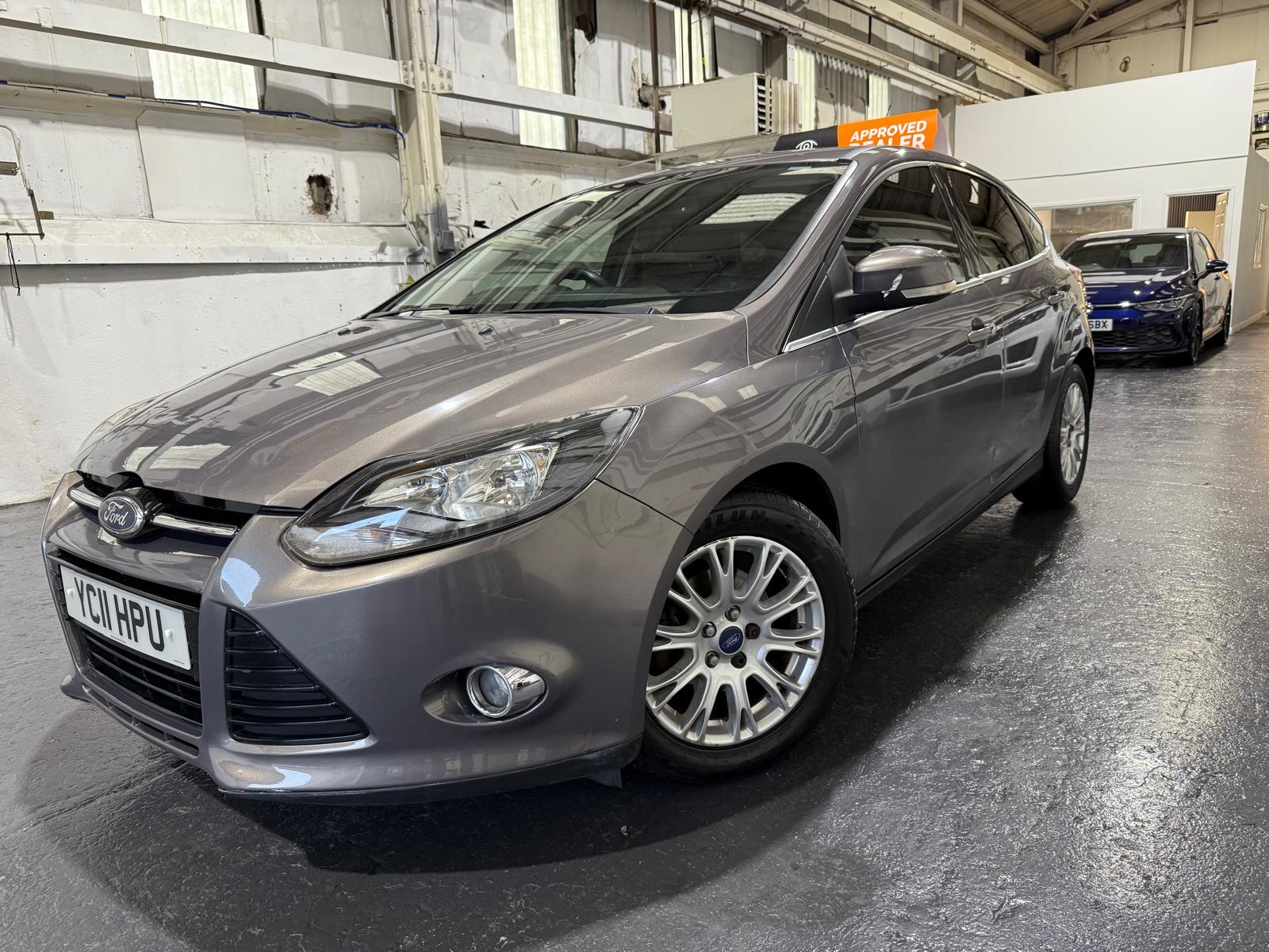 Ford Focus 1.6 TDCi Titanium Hatchback 5dr Diesel Manual Euro 5 (s/s) (115 ps)