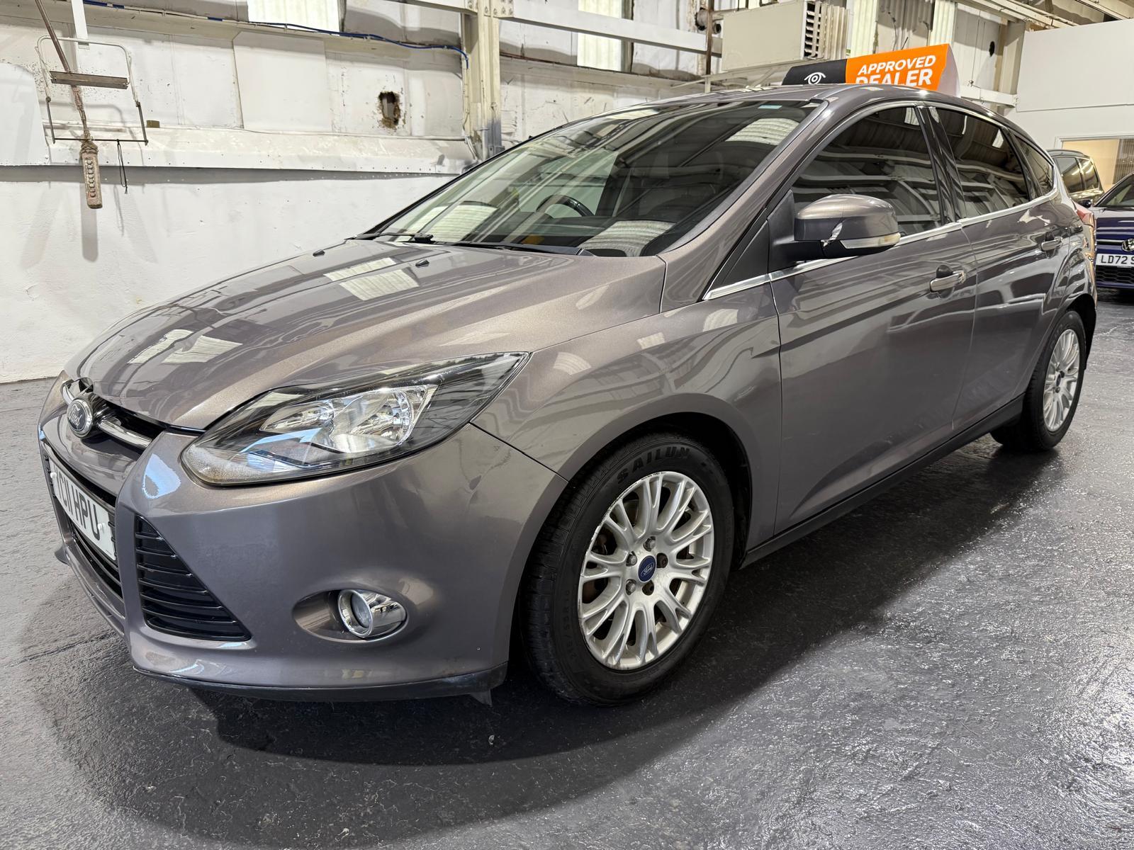 Ford Focus 1.6 TDCi Titanium Hatchback 5dr Diesel Manual Euro 5 (s/s) (115 ps)