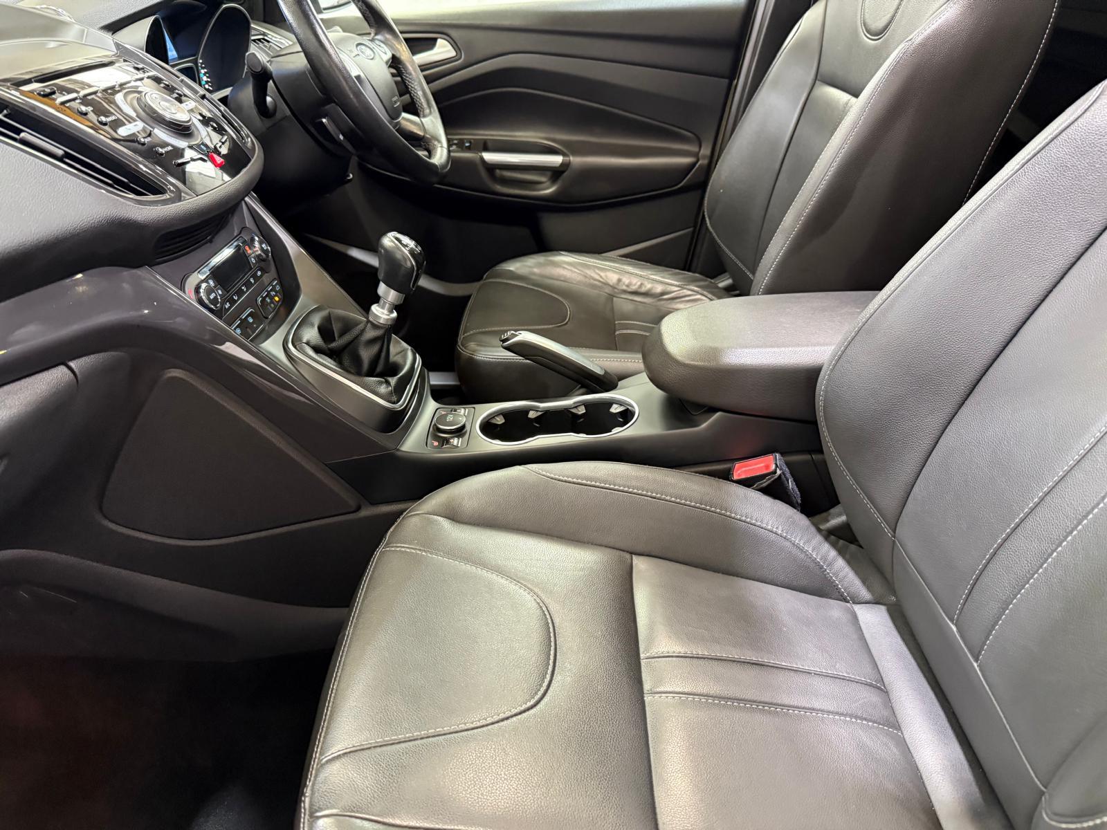 Ford Kuga 2.0 TDCi Titanium X SUV 5dr Diesel Manual AWD Euro 5 (163 ps)