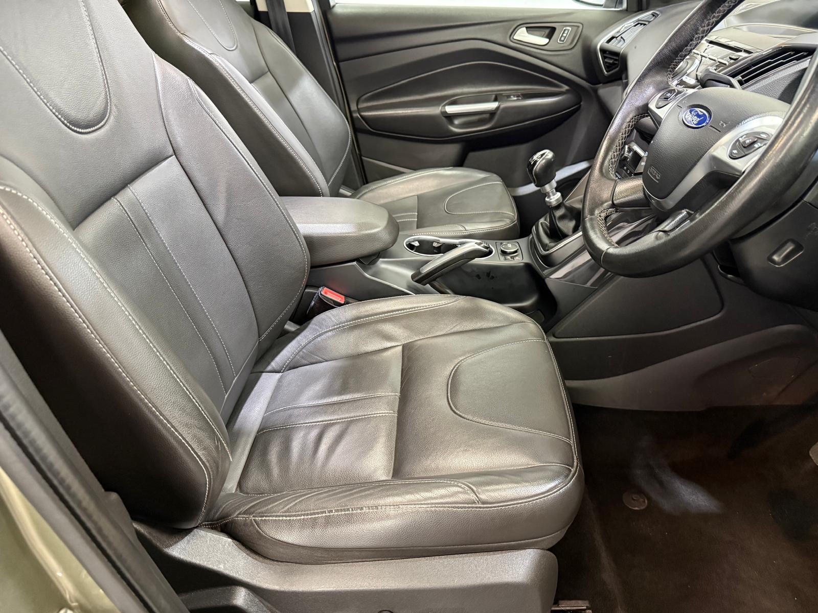 Ford Kuga 2.0 TDCi Titanium X SUV 5dr Diesel Manual AWD Euro 5 (163 ps)