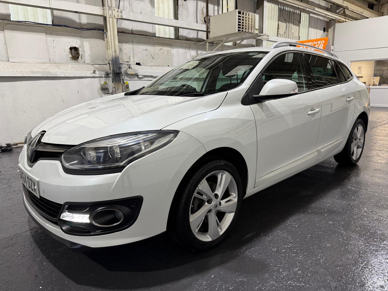 Renault Megane 1.5 dCi ENERGY Dynamique TomTom Sport Tourer 5dr Diesel Manual Euro 5 (s/s) (110 ps)