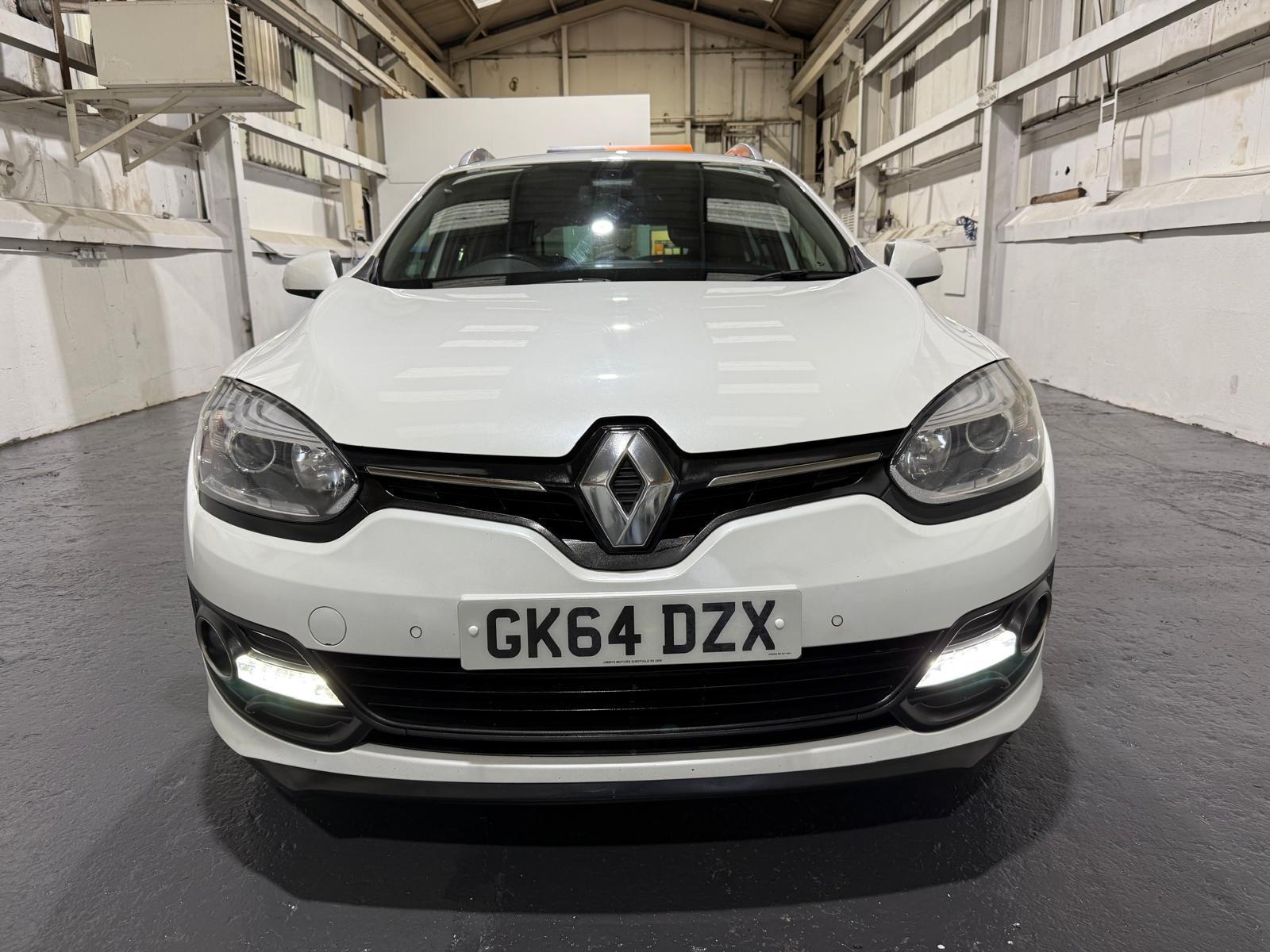 Renault Megane 1.5 dCi ENERGY Dynamique TomTom Sport Tourer 5dr Diesel Manual Euro 5 (s/s) (110 ps)