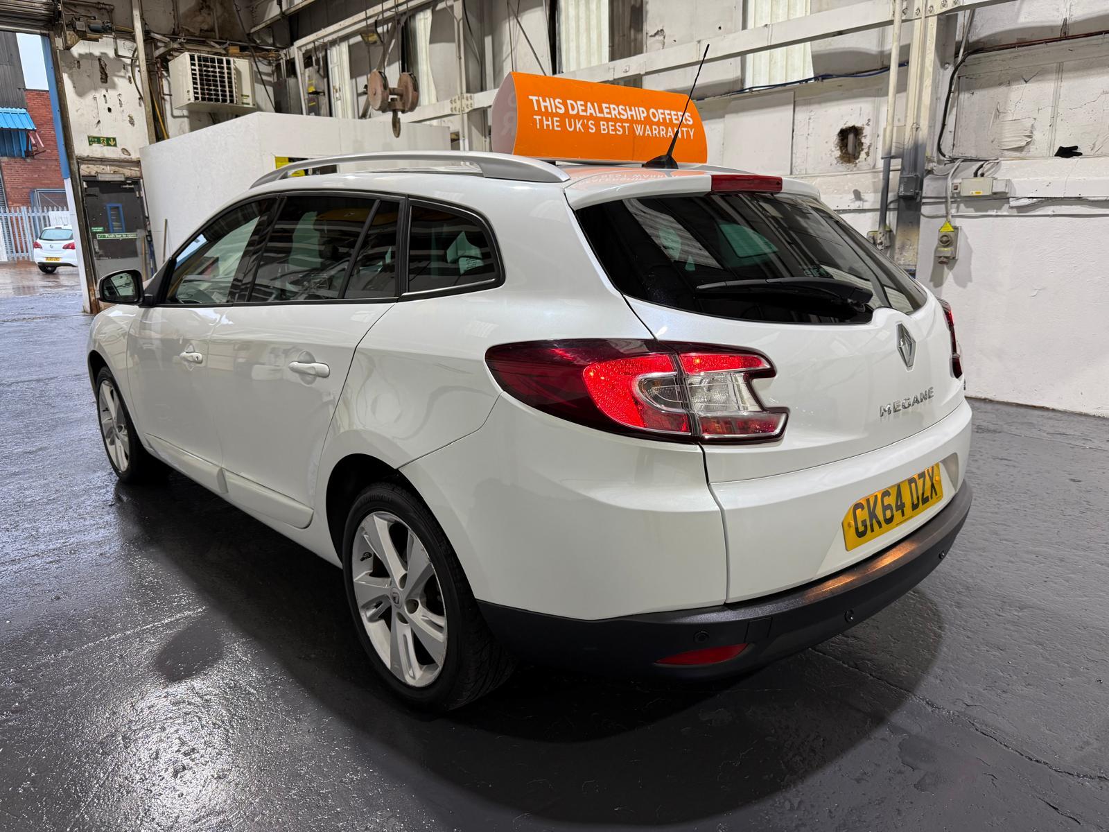 Renault Megane 1.5 dCi ENERGY Dynamique TomTom Sport Tourer 5dr Diesel Manual Euro 5 (s/s) (110 ps)