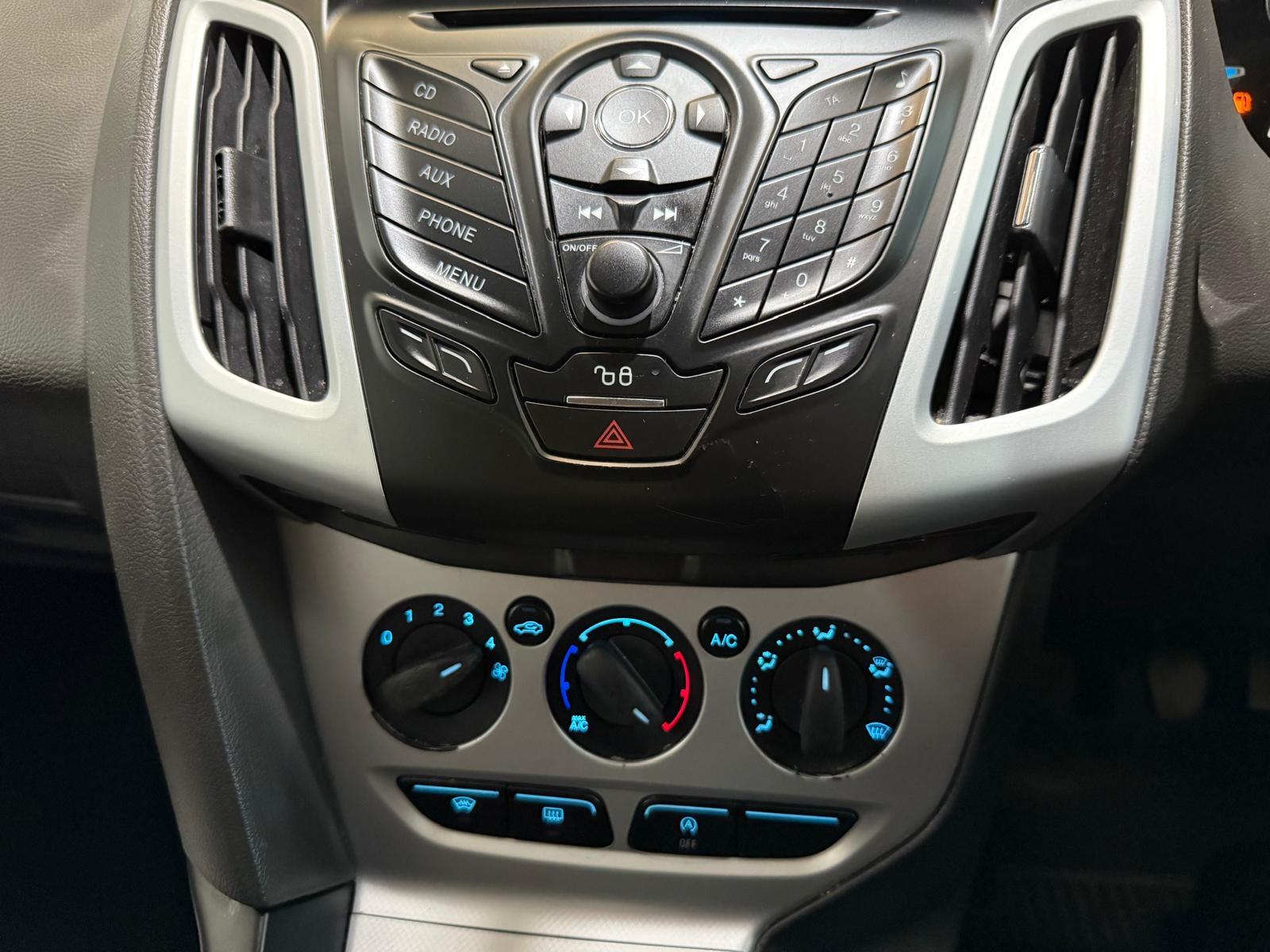 Ford Focus 1.6 TDCi Zetec Hatchback 5dr Diesel Manual Euro 5 (s/s) (115 ps)