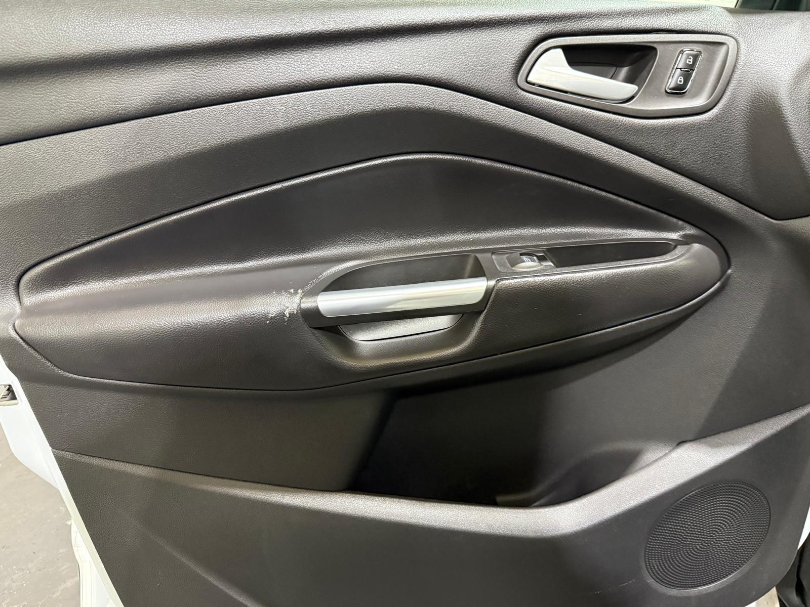 Ford Kuga 2.0 TDCi Titanium SUV 5dr Diesel Manual AWD Euro 5 (163 ps)