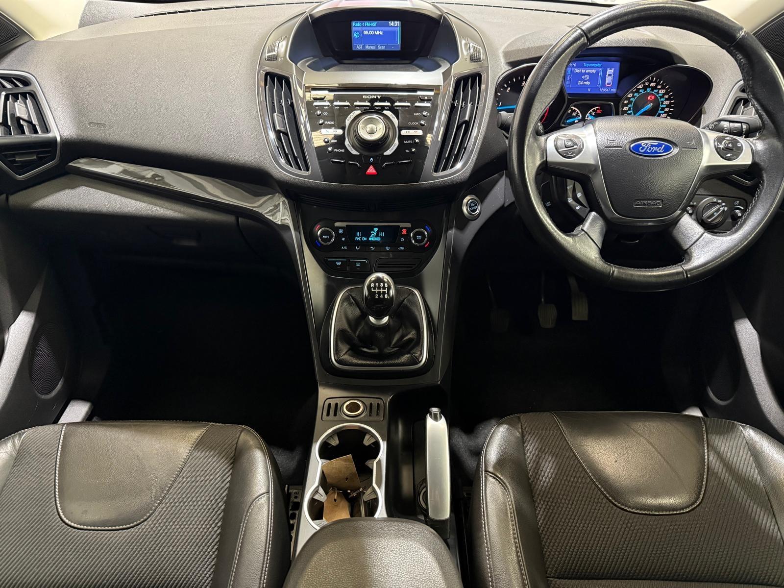 Ford Kuga 2.0 TDCi Titanium SUV 5dr Diesel Manual AWD Euro 5 (163 ps)