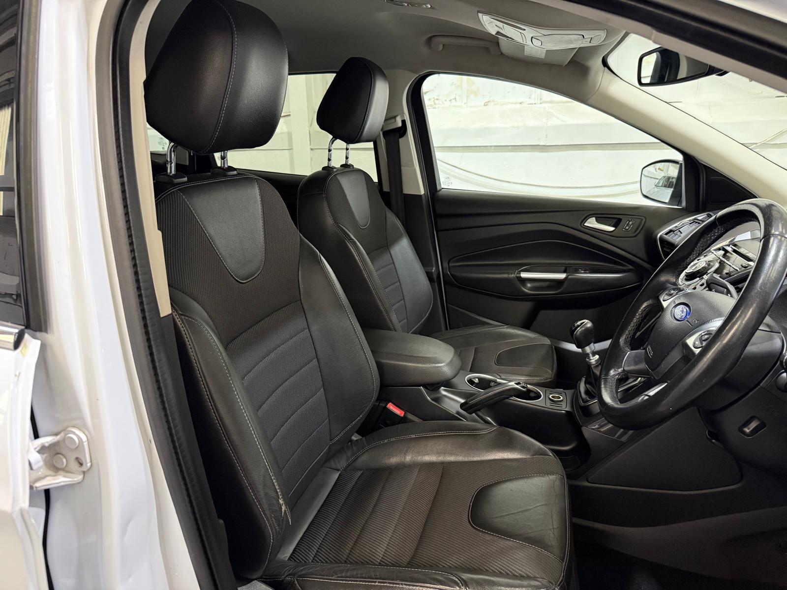 Ford Kuga 2.0 TDCi Titanium SUV 5dr Diesel Manual AWD Euro 5 (163 ps)