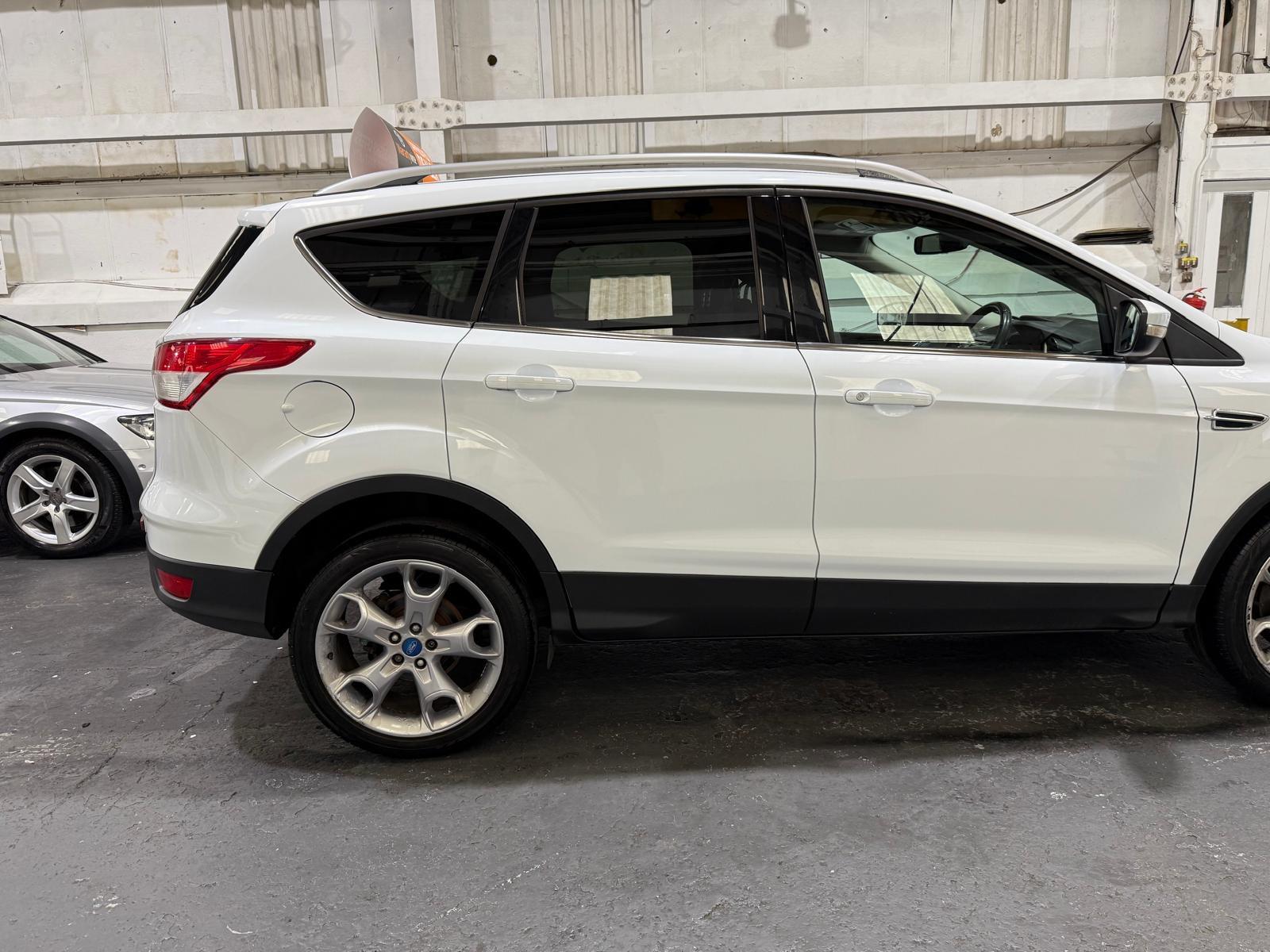 Ford Kuga 2.0 TDCi Titanium SUV 5dr Diesel Manual AWD Euro 5 (163 ps)