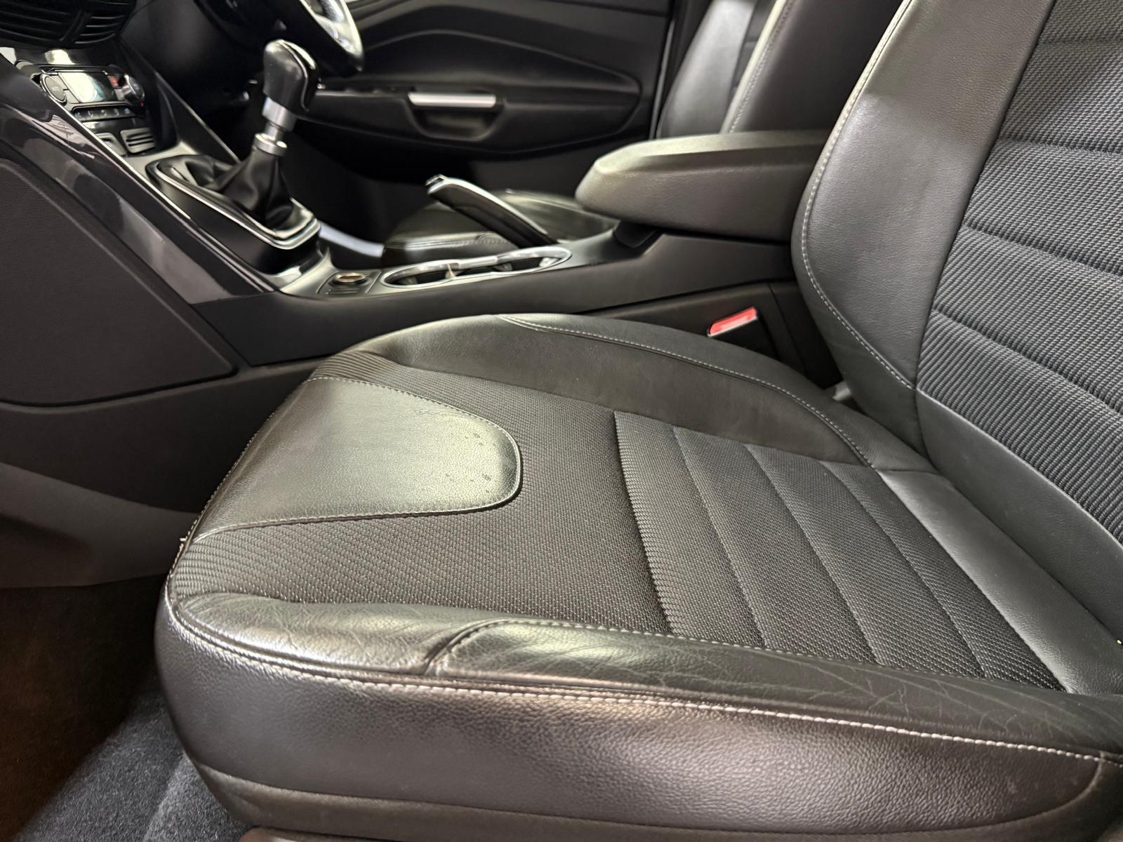 Ford Kuga 2.0 TDCi Titanium SUV 5dr Diesel Manual AWD Euro 5 (163 ps)