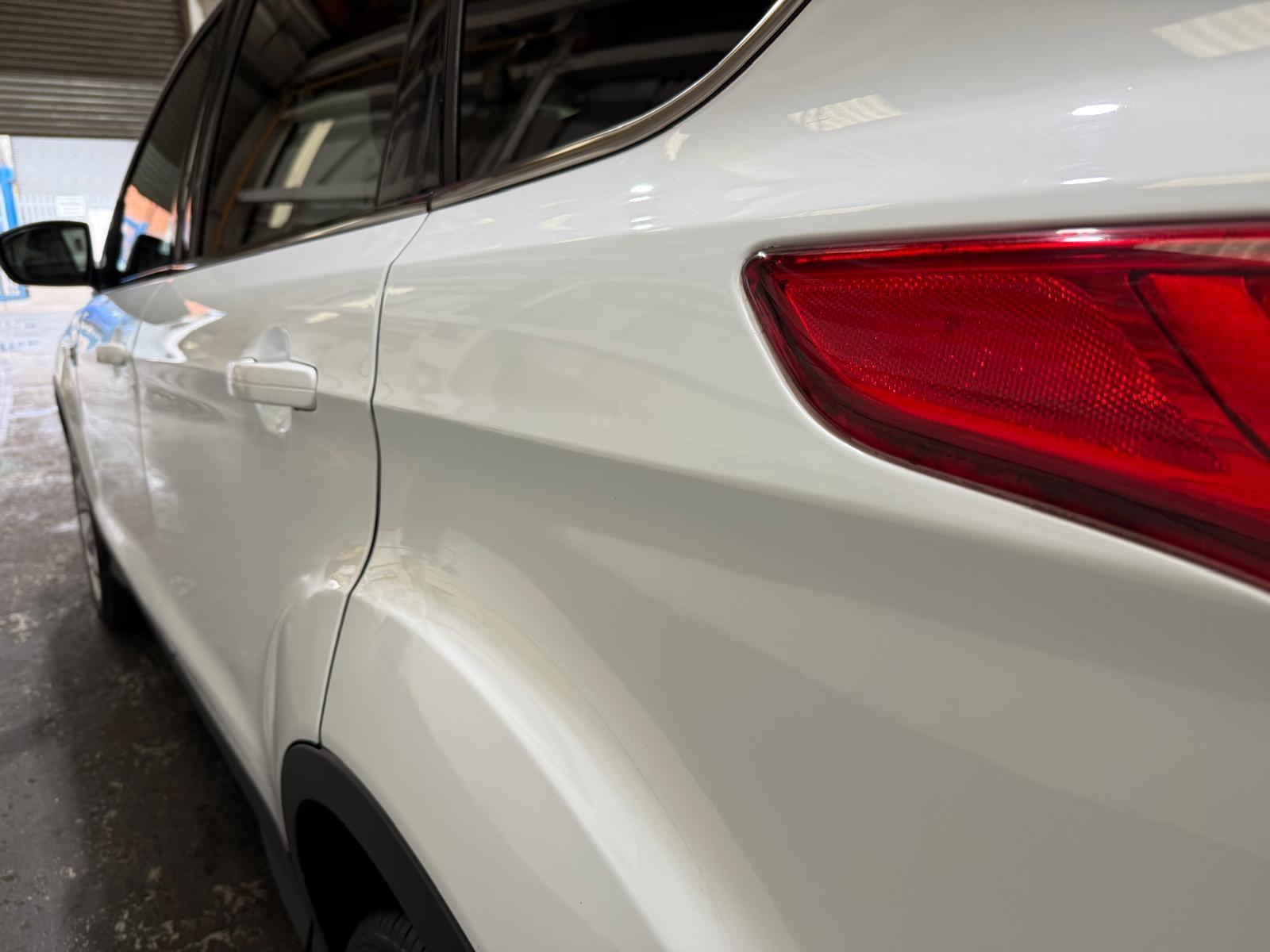 Ford Kuga 2.0 TDCi Titanium SUV 5dr Diesel Manual AWD Euro 5 (163 ps)