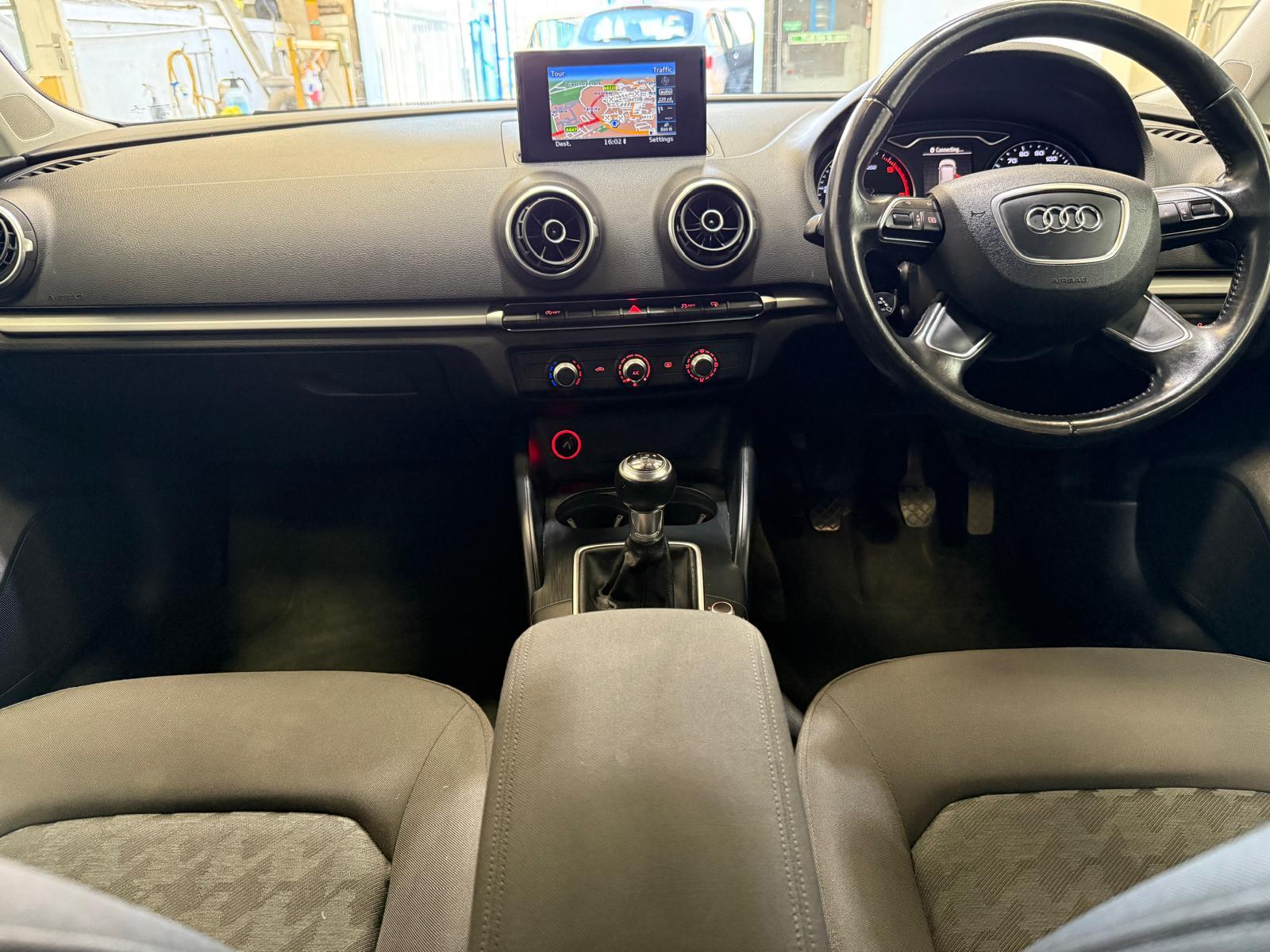 Audi A3 1.6 TDI ultra SE Technik Sportback 5dr Diesel Manual Euro 6 (s/s) (110 ps)