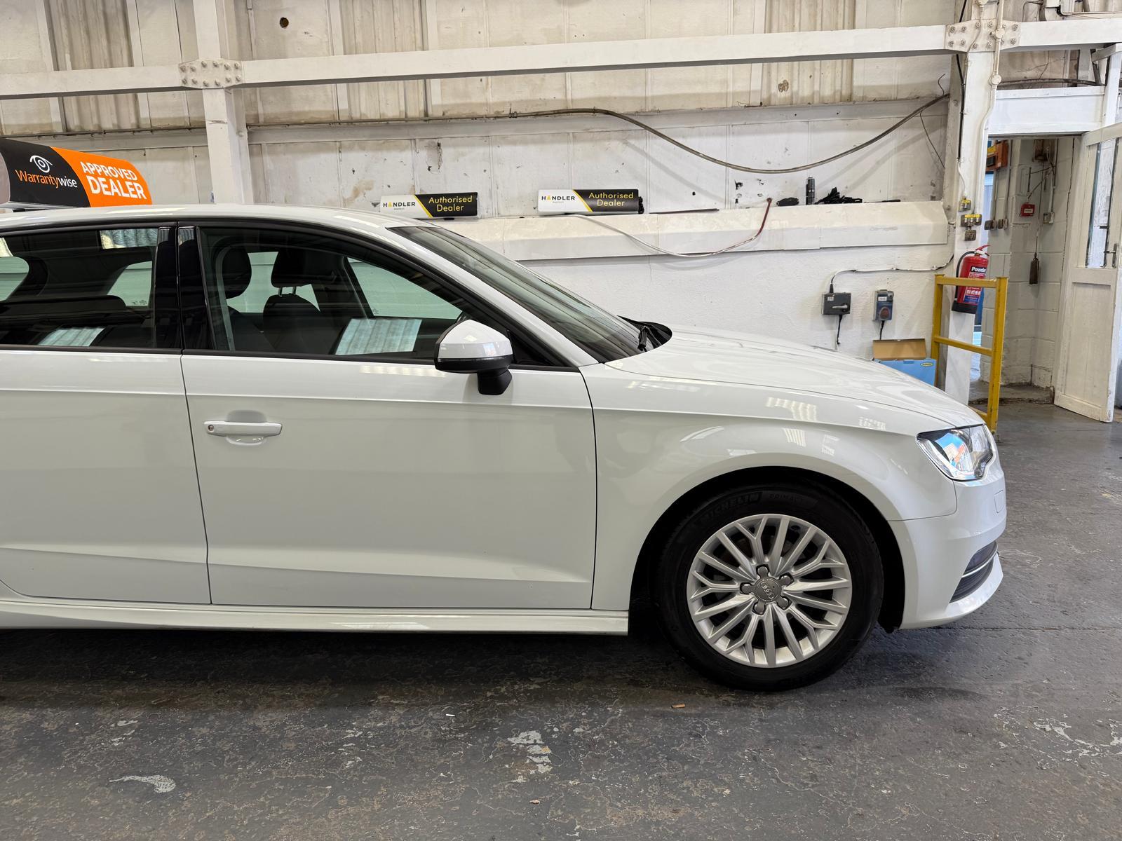Audi A3 1.6 TDI ultra SE Technik Sportback 5dr Diesel Manual Euro 6 (s/s) (110 ps)