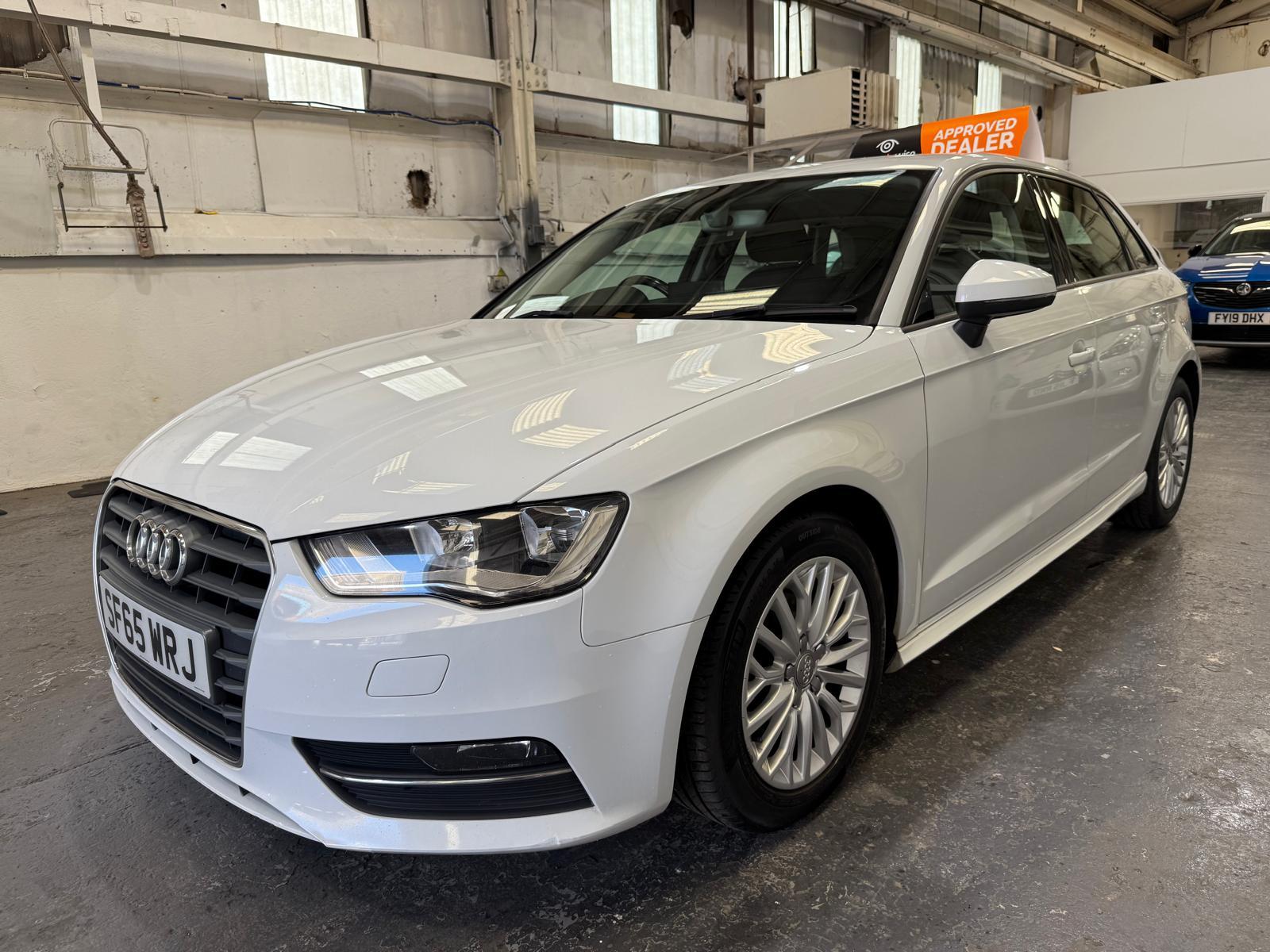 Audi A3 1.6 TDI ultra SE Technik Sportback 5dr Diesel Manual Euro 6 (s/s) (110 ps)