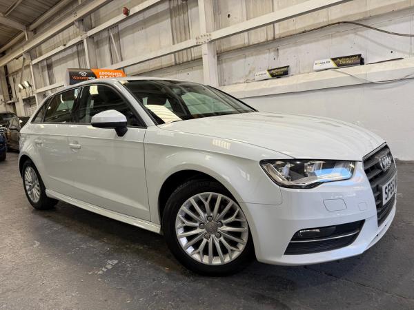Audi A3 1.6 TDI ultra SE Technik Sportback 5dr Diesel Manual Euro 6 (s/s) (110 ps)