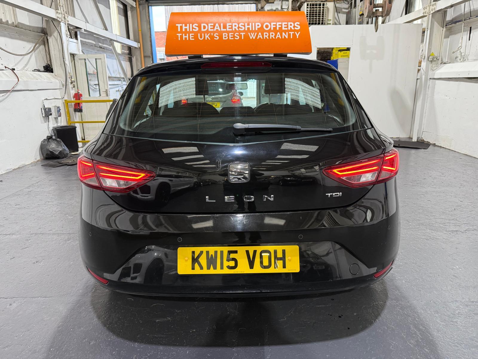 SEAT Leon 1.6 TDI CR SE Hatchback 5dr Diesel DSG Euro 5 (s/s) (105 ps)