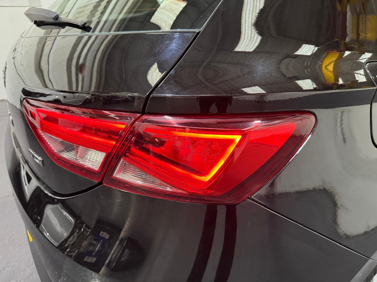 SEAT Leon 1.6 TDI CR SE Hatchback 5dr Diesel DSG Euro 5 (s/s) (105 ps)