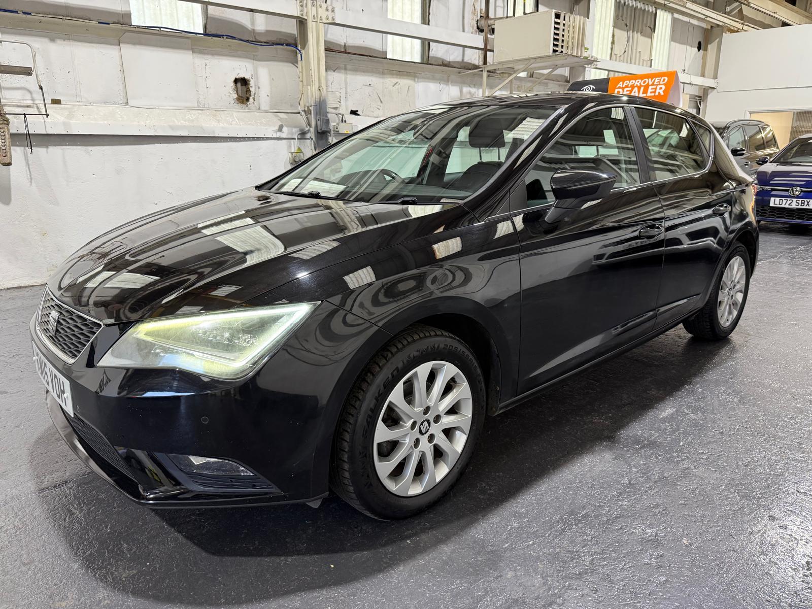 SEAT Leon 1.6 TDI CR SE Hatchback 5dr Diesel DSG Euro 5 (s/s) (105 ps)