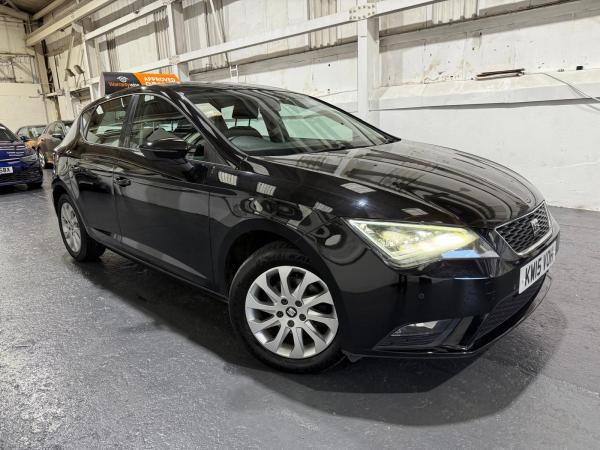 SEAT Leon 1.6 TDI CR SE Hatchback 5dr Diesel DSG Euro 5 (s/s) (105 ps)