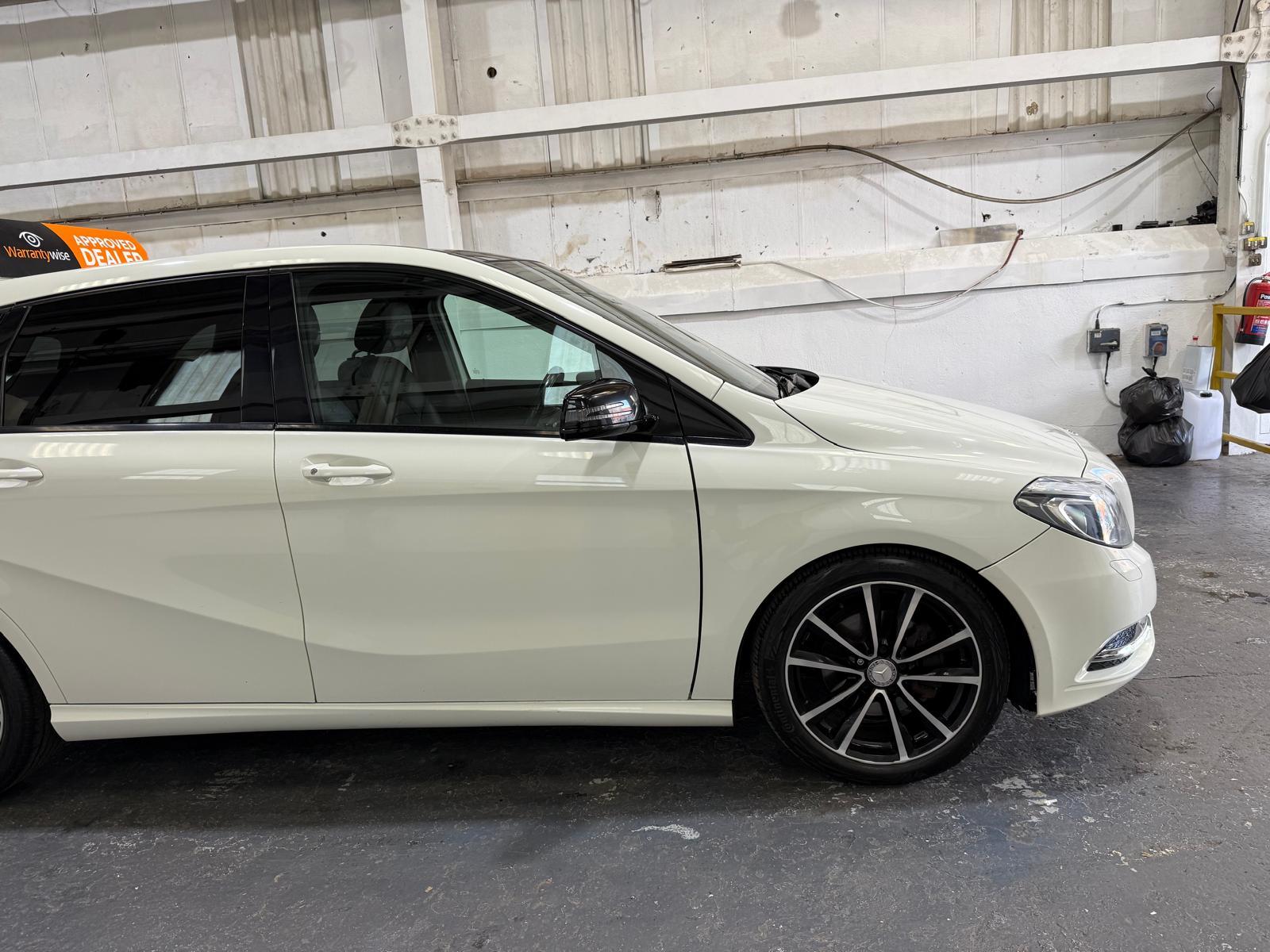 Mercedes-Benz B Class 1.8 B200 CDI BlueEfficiency Sport MPV 5dr Diesel 7G-DCT Euro 5 (s/s) (136 ps)