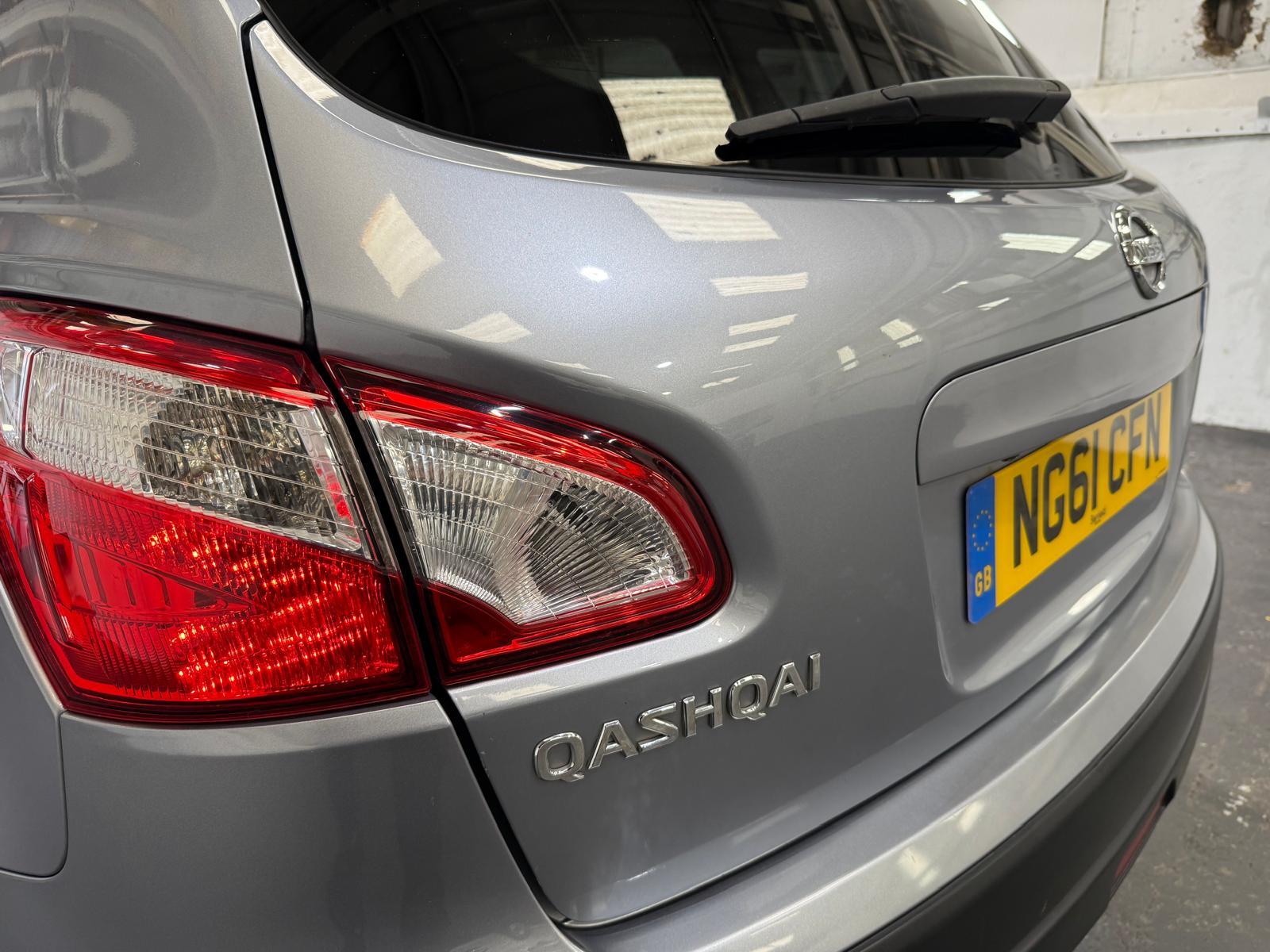 Nissan Qashqai 1.6 dCi n-tec+ SUV 5dr Diesel Manual 2WD Euro 5 (130 ps)