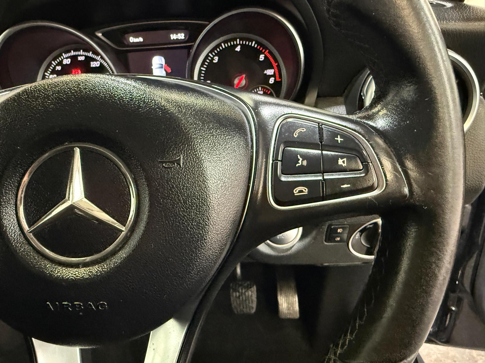 Mercedes-Benz GLA 2.1 GLA200d SE SUV 5dr Diesel Manual Euro 6 (s/s) (136 ps)