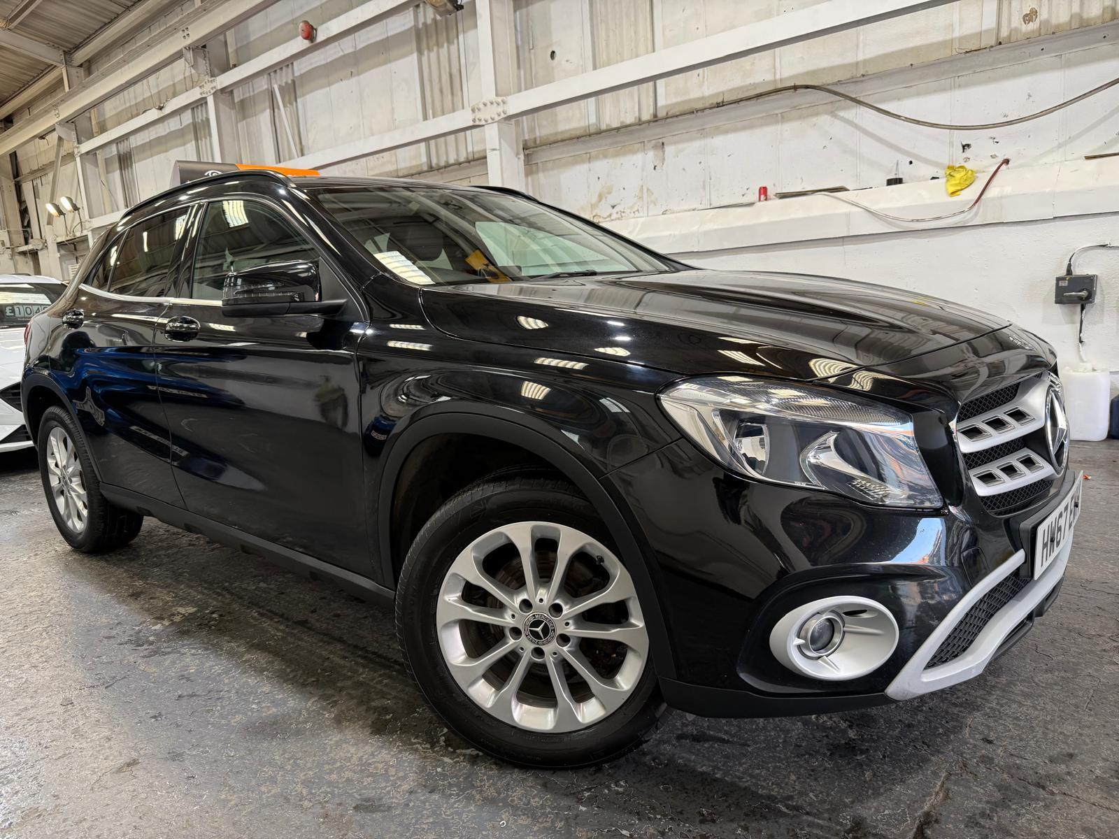 Mercedes-Benz GLA 2.1 GLA200d SE SUV 5dr Diesel Manual Euro 6 (s/s) (136 ps)