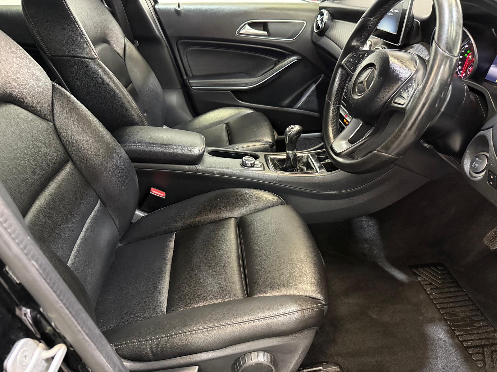Mercedes-Benz GLA 2.1 GLA200d SE SUV 5dr Diesel Manual Euro 6 (s/s) (136 ps)