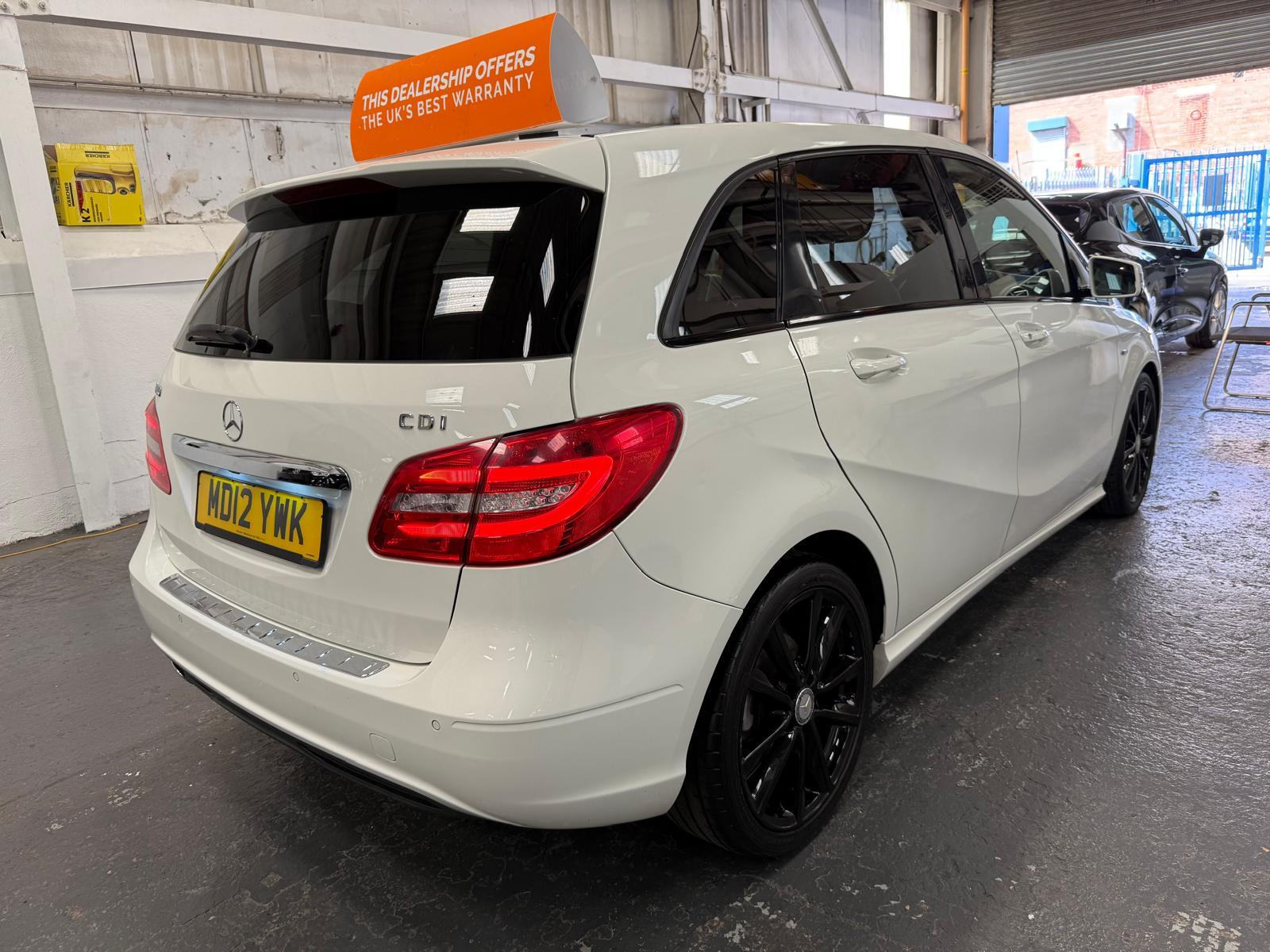 Mercedes-Benz B Class 1.8 B180 CDI BlueEfficiency Sport MPV 5dr Diesel 7G-DCT Euro 5 (s/s) (109 ps)